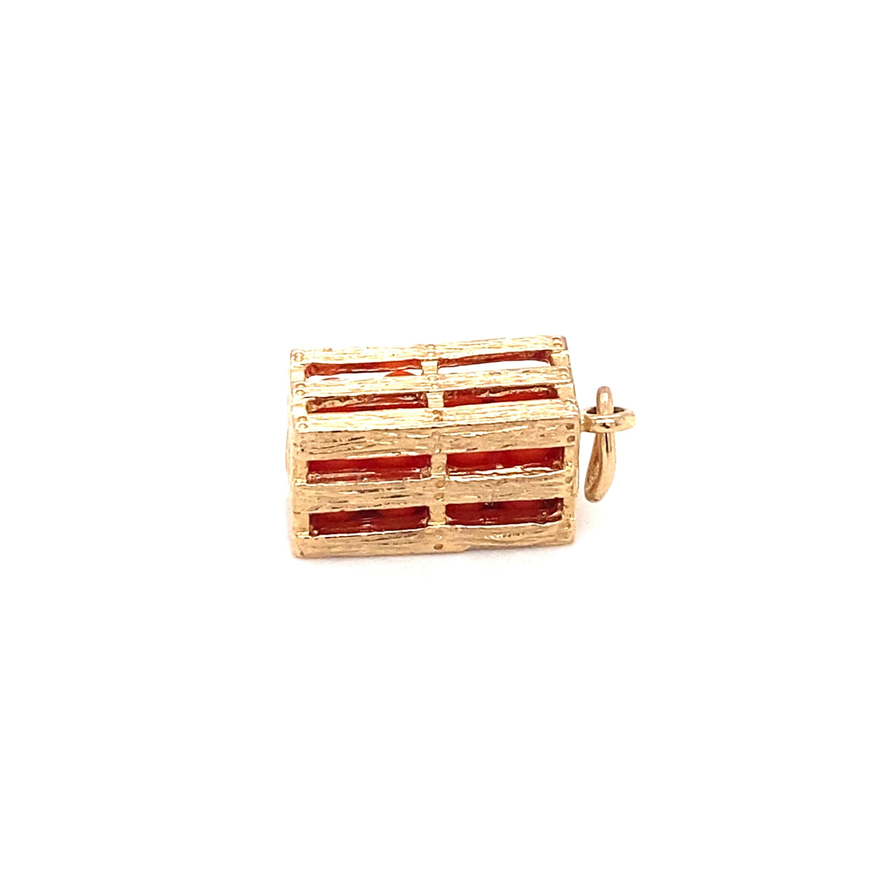 Women's Circa 1980s Florida Oranges Crate Charm in 14K Gold For Sale