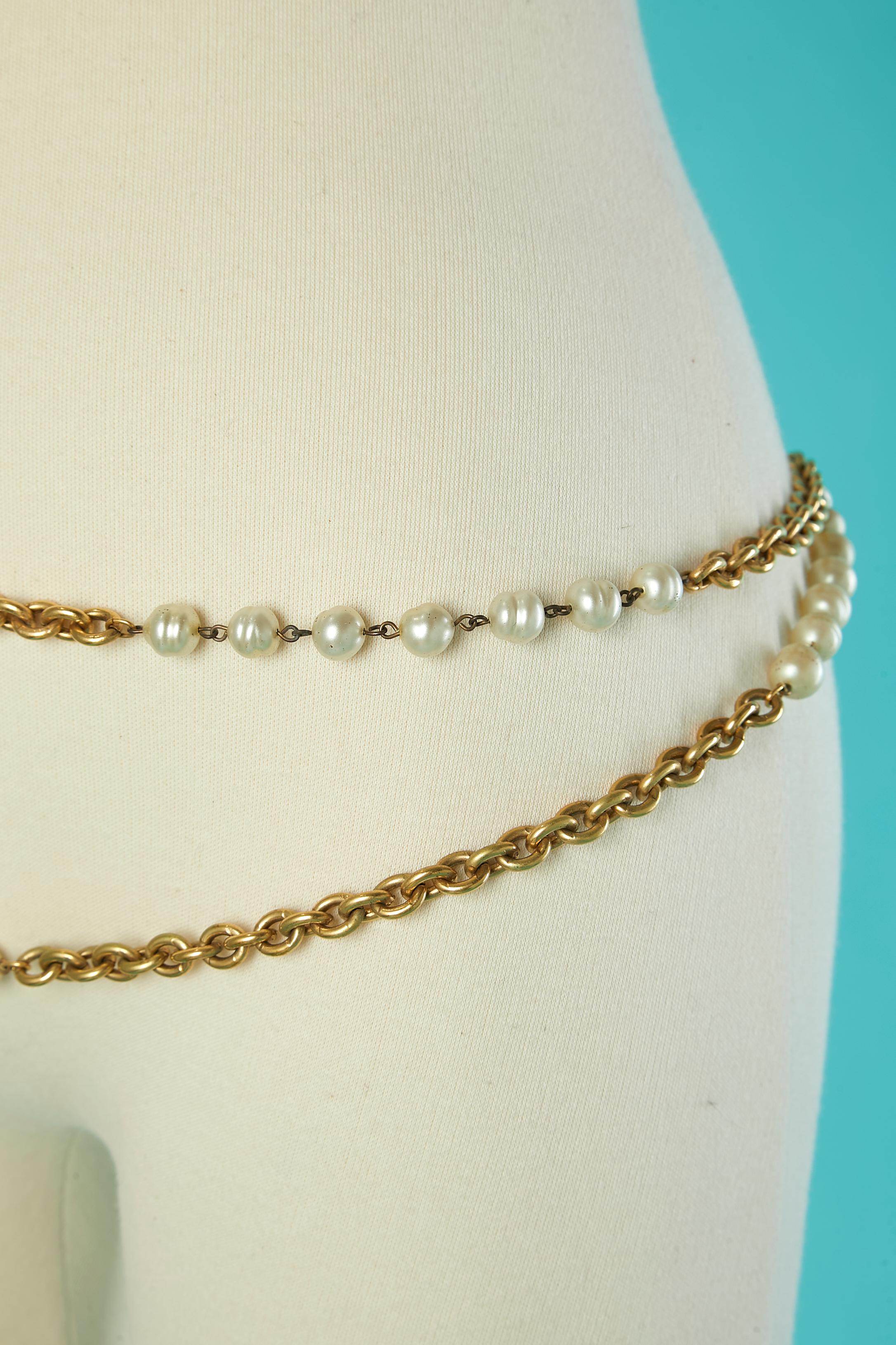 Women's Circa 1980's Two rows of pearls and chain neckless Chanel  For Sale