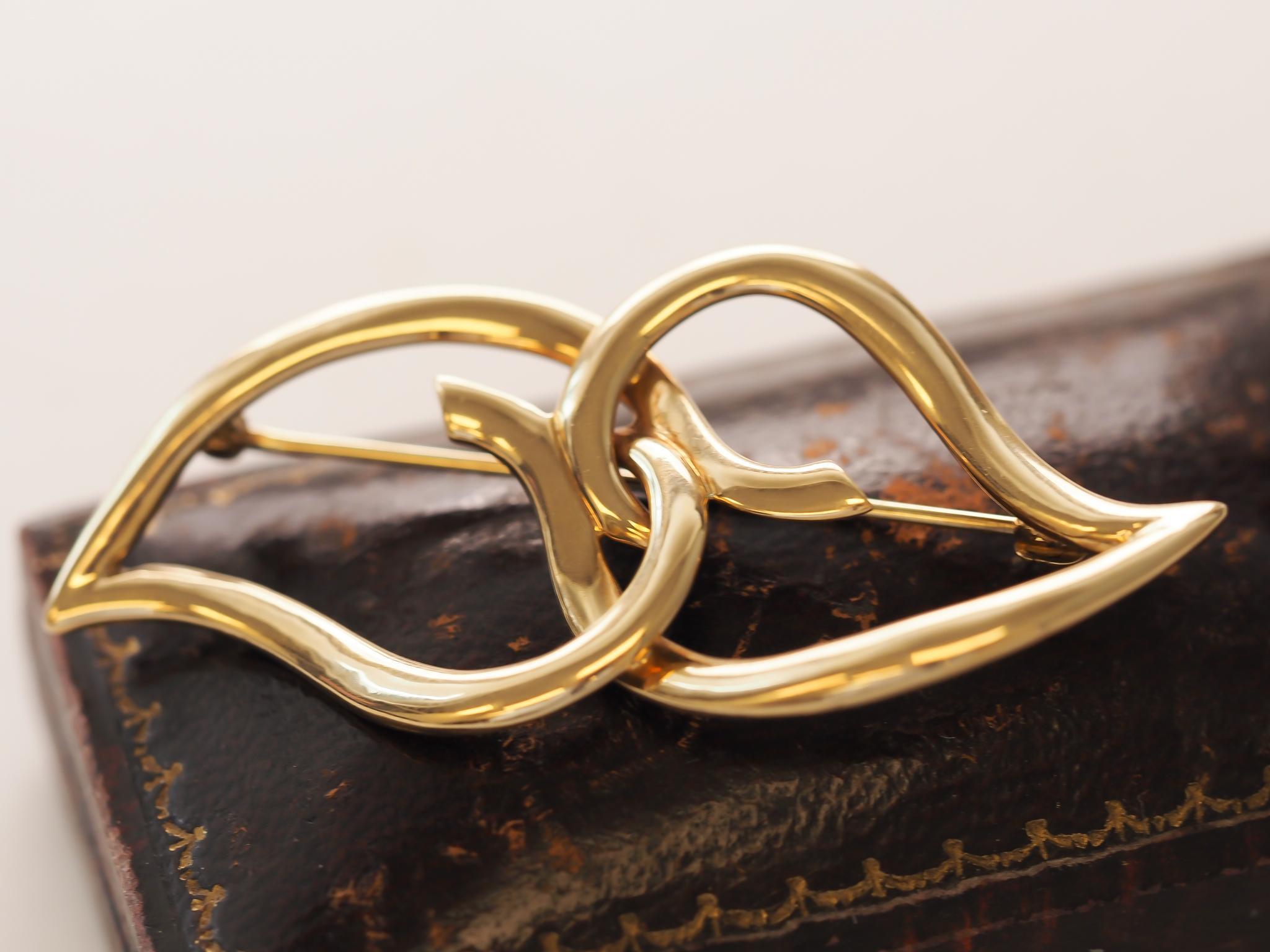 Vers 1987, or jaune 18 carats Tiffany & Co. Broche Bon état - En vente à Hicksville, NY
