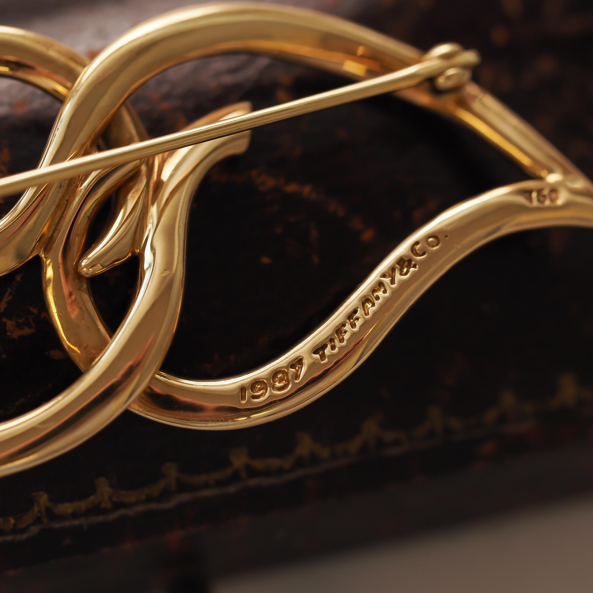 Vers 1987, or jaune 18 carats Tiffany & Co. Broche en vente 2