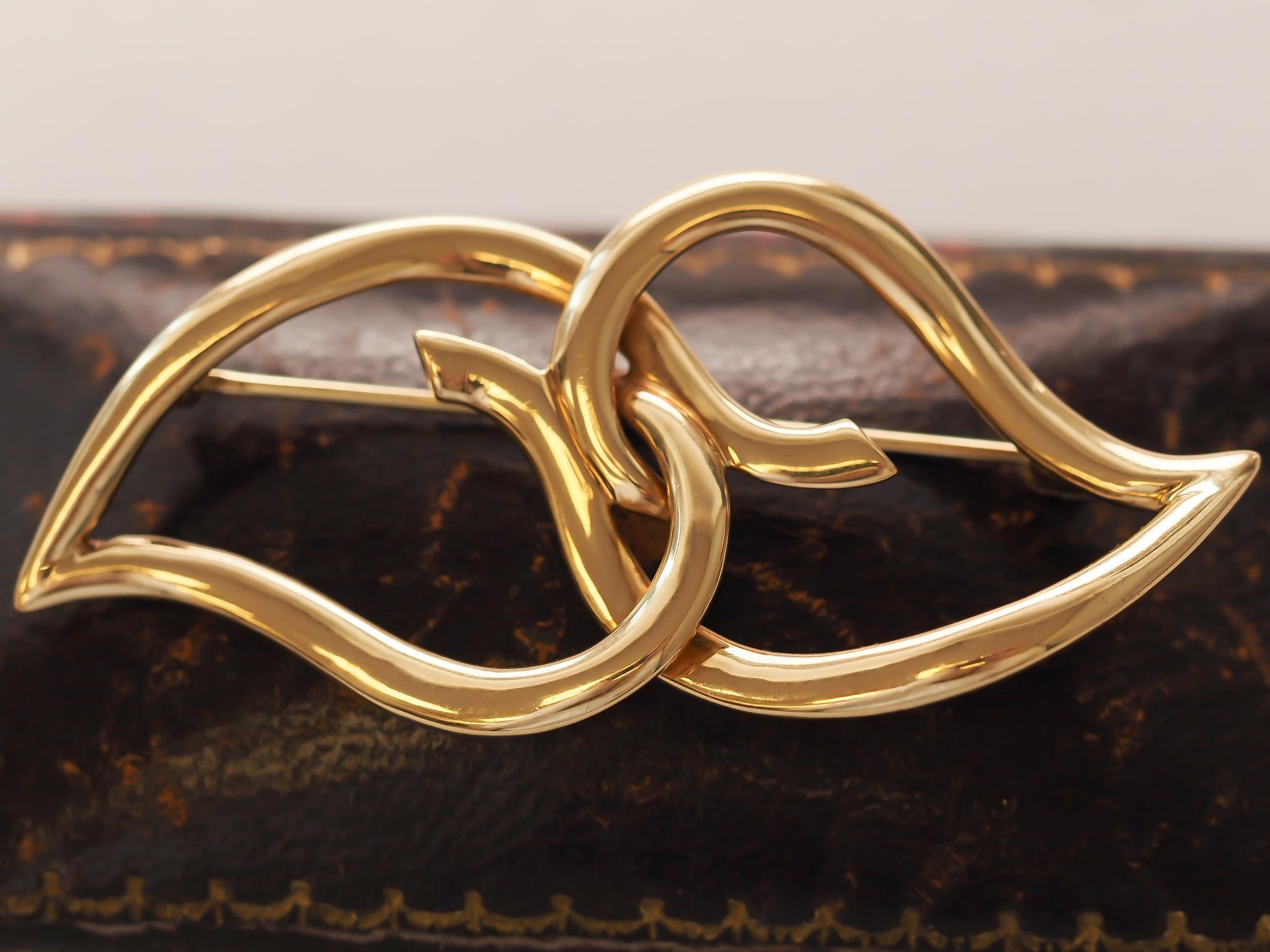 Vers 1987, or jaune 18 carats Tiffany & Co. Broche en vente 3