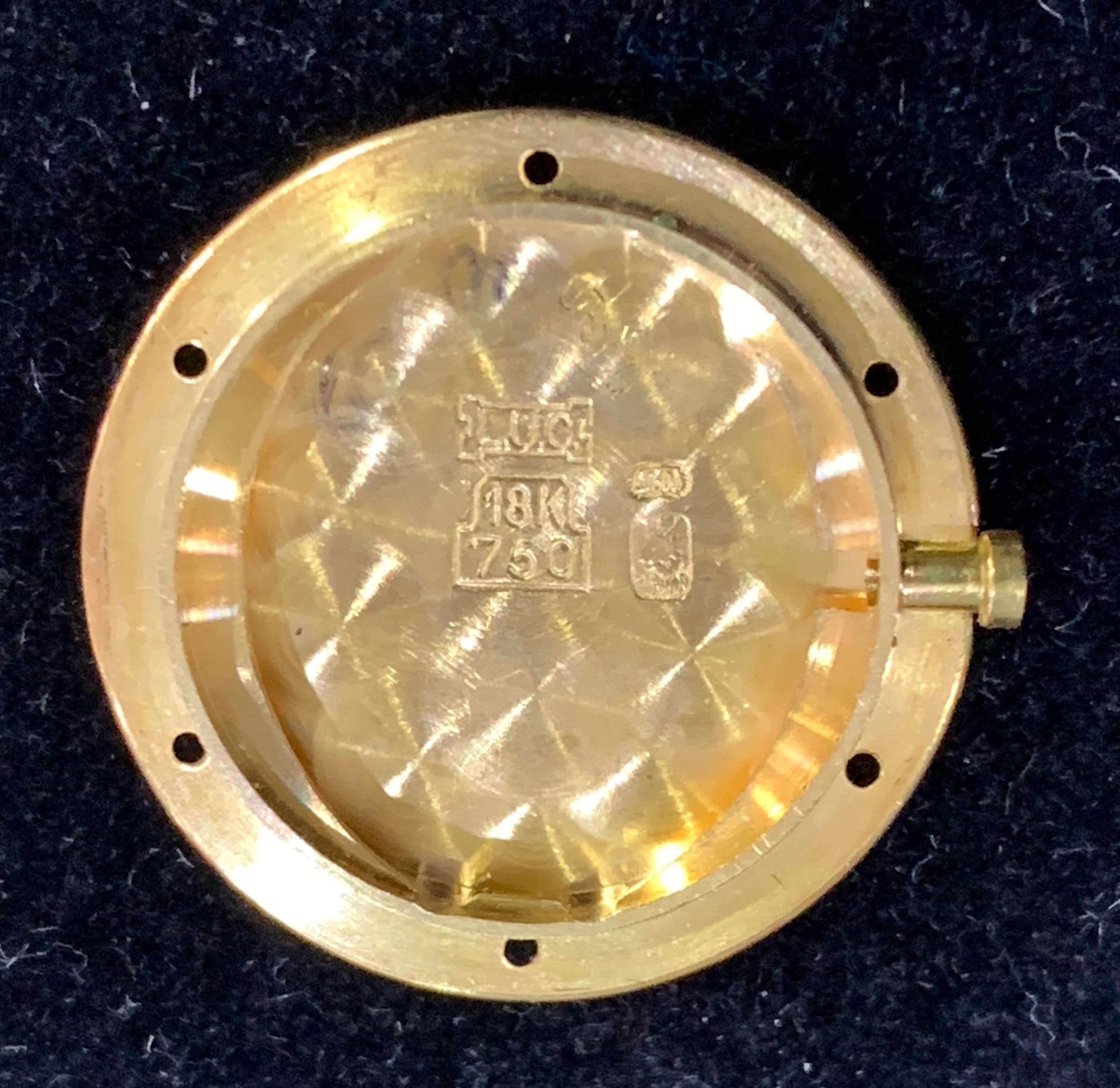 Chopard Femme Classique Quartz Diamond Watch in 18 Karat Yellow Gold, Circa 1990 For Sale 6