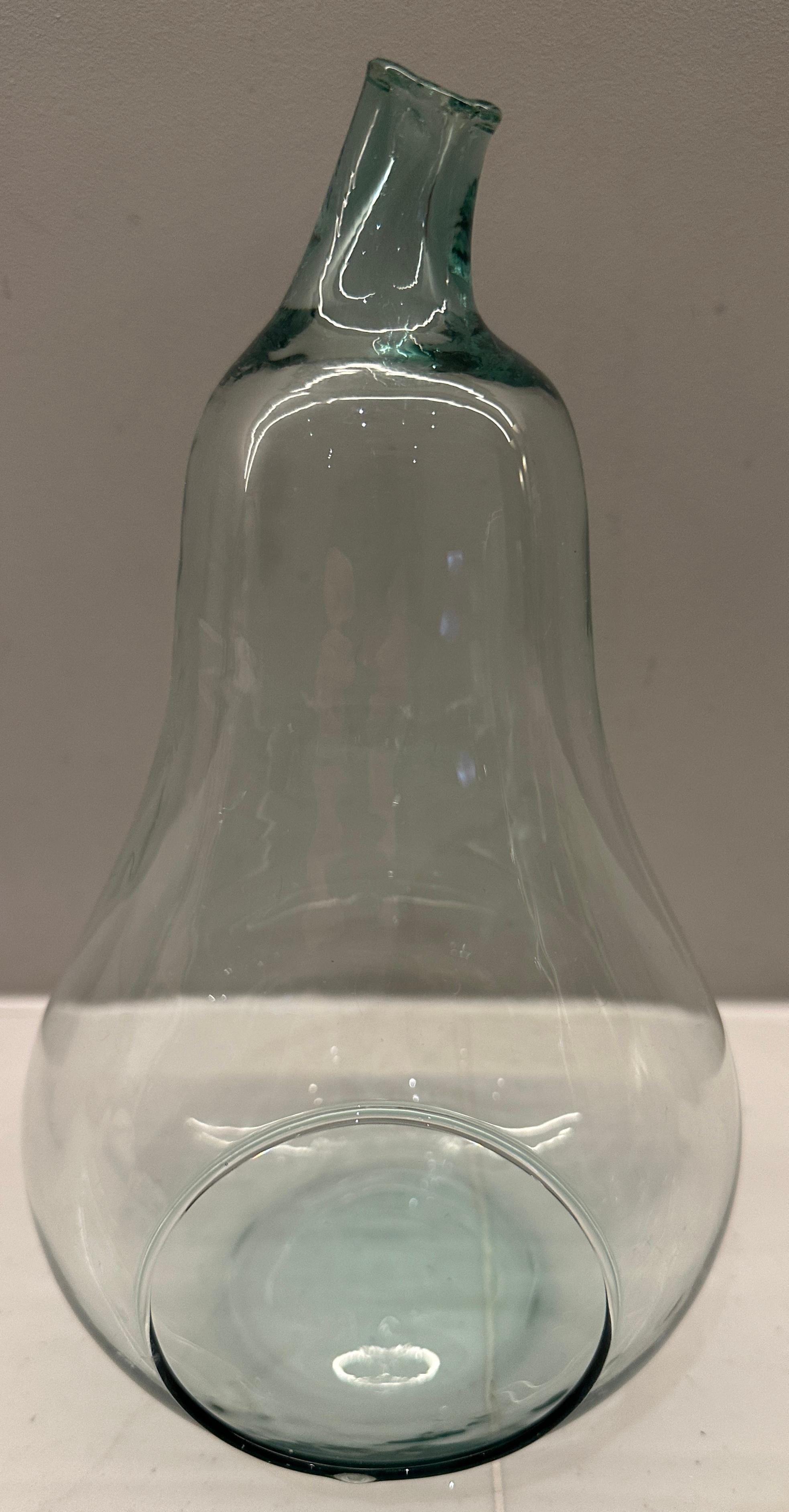 Verre Circa 1990 English Pale Green Glass Garden 