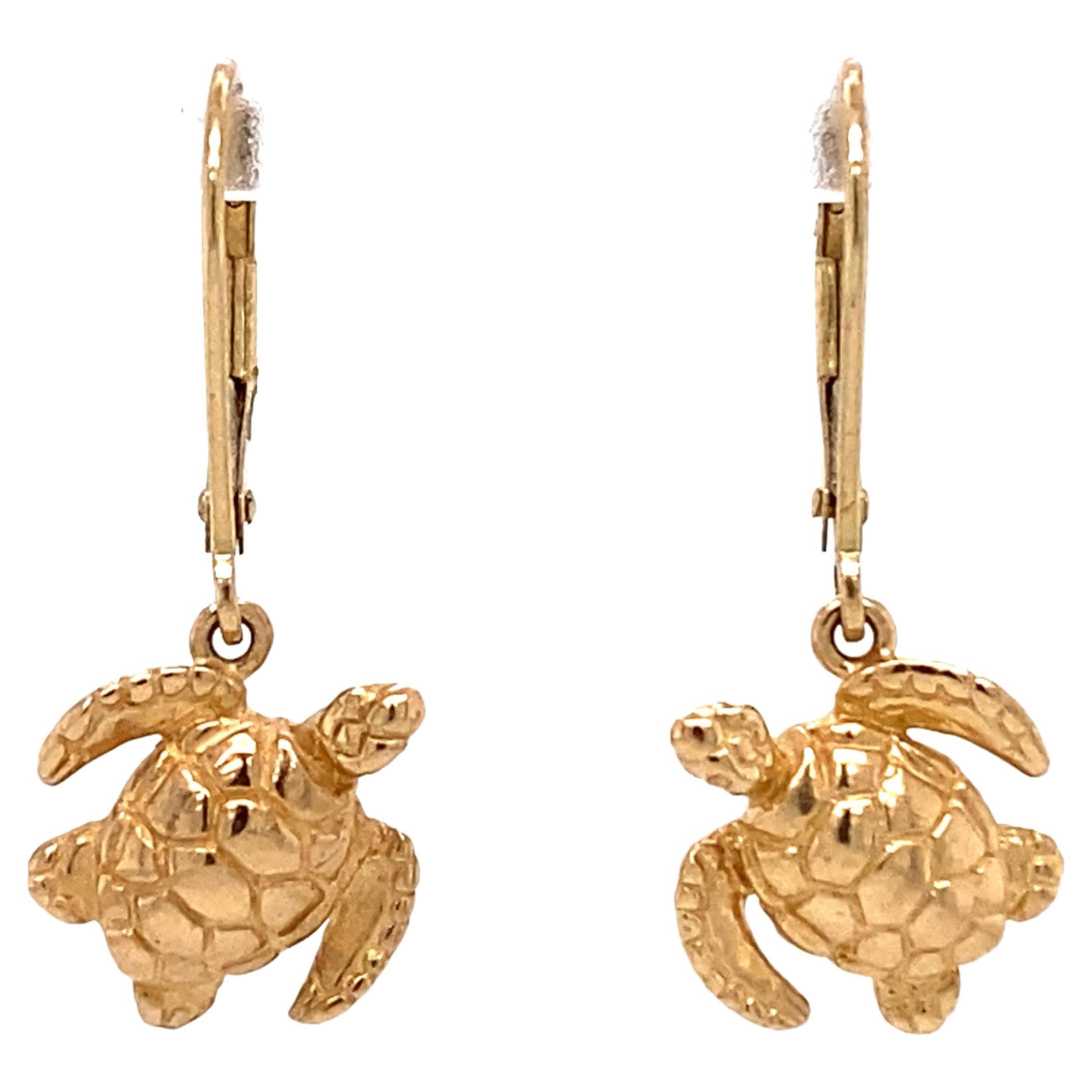 Circa 1990s Lever Back Sea Turtle Dangle Earrings in 14K Gold For Sale