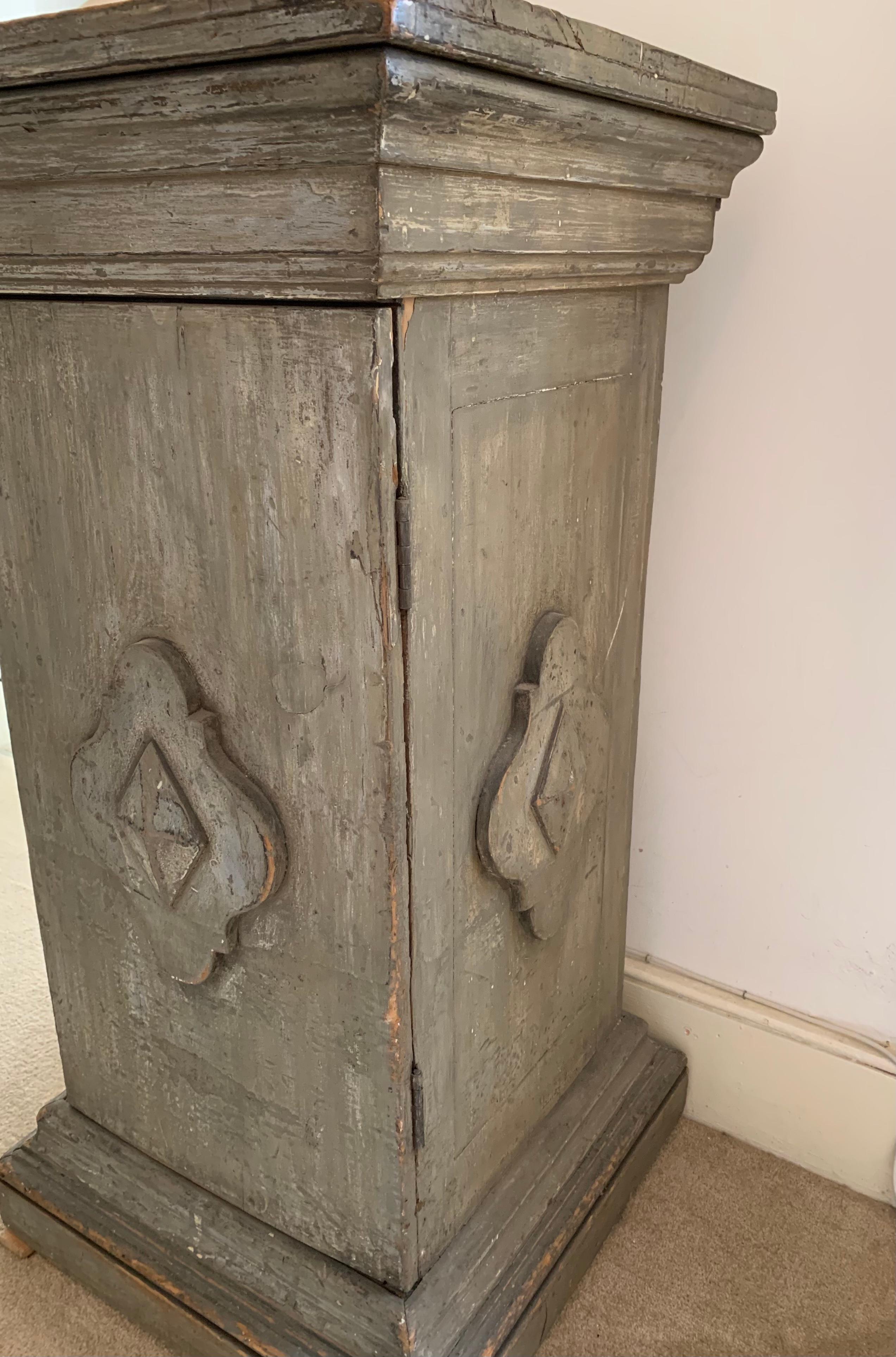 Circa 19th Century English Painted Wood Display Pedestal with Storage  For Sale 1