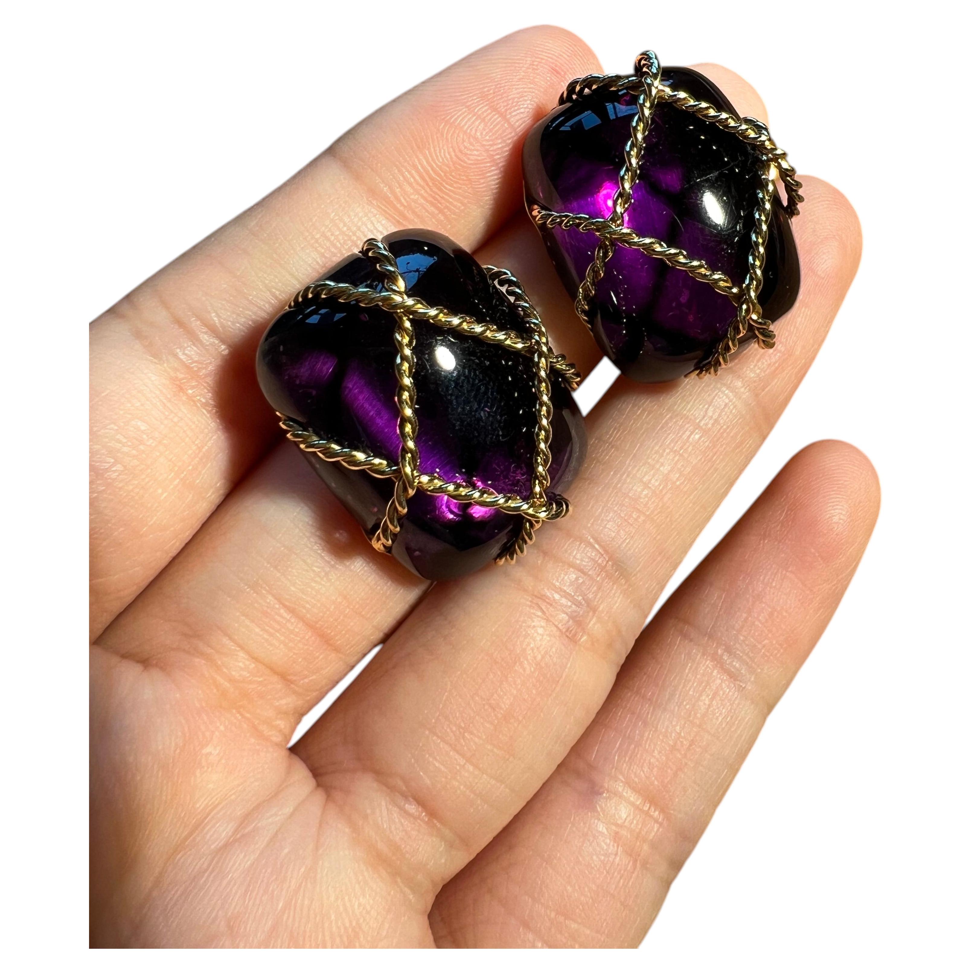 Boucles d'oreilles à clip « Amethyst » de Seaman Schepps, datant d'environ 2000, en or 18 carats en vente