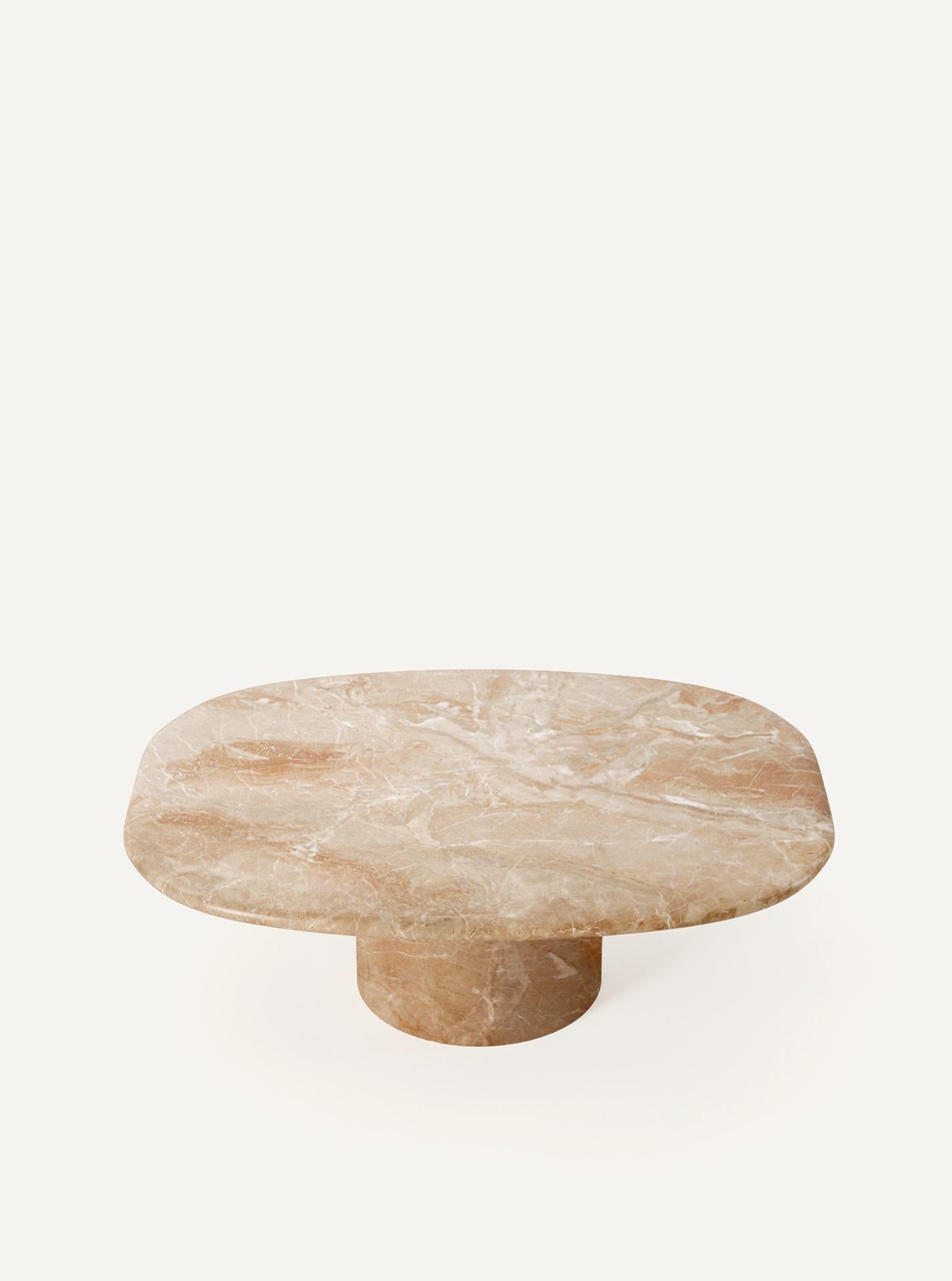 Table basse Circa en marbre Breccia Oniciata en vente 1