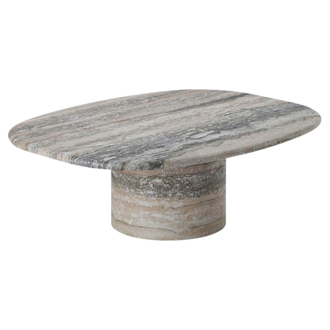 Table basse Circa fabriquée en Italie en travertin argenté. Conçu par Yaniv Chen en vente