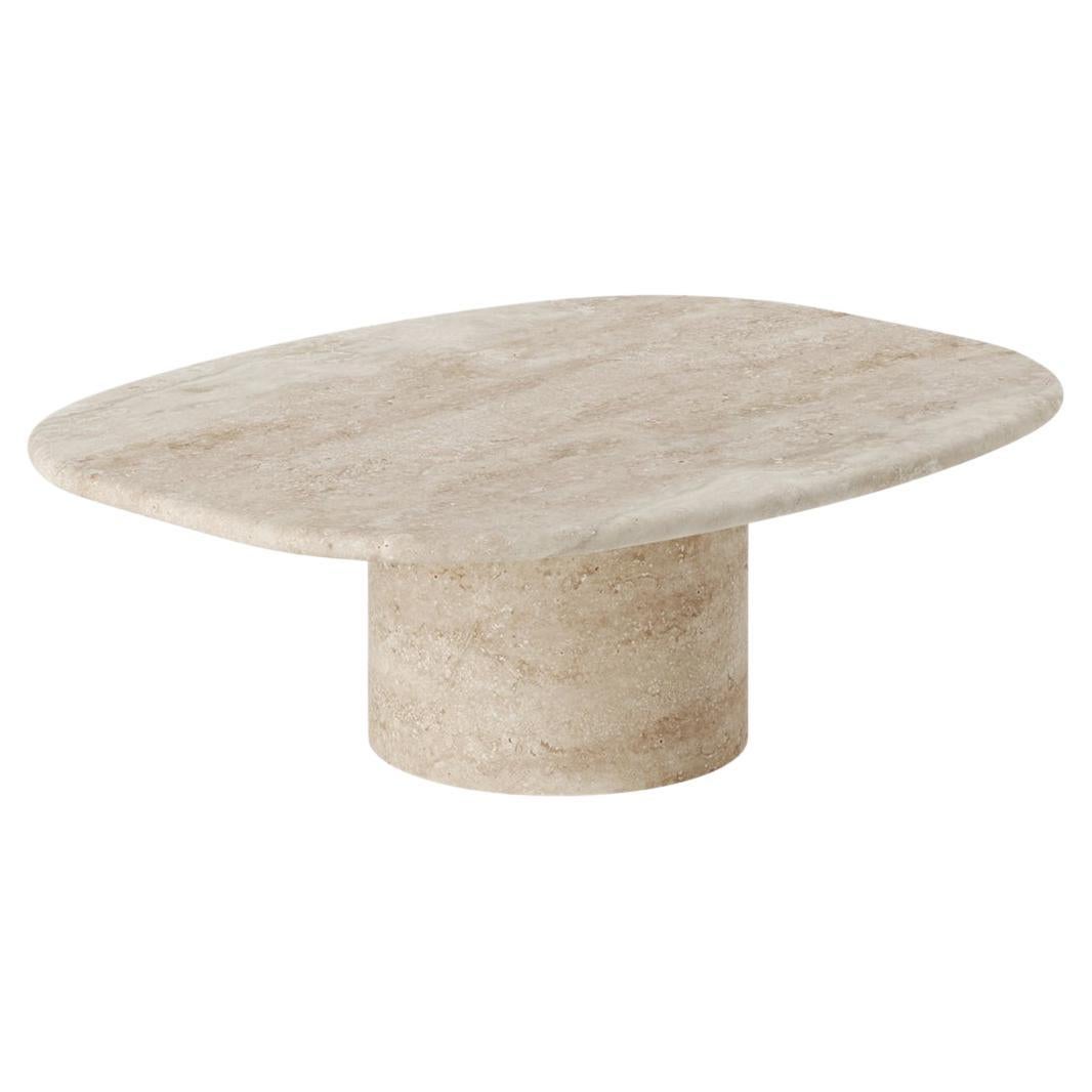 Table basse Circa fabriquée en Italie en travertin. Conçu par Yaniv Chen