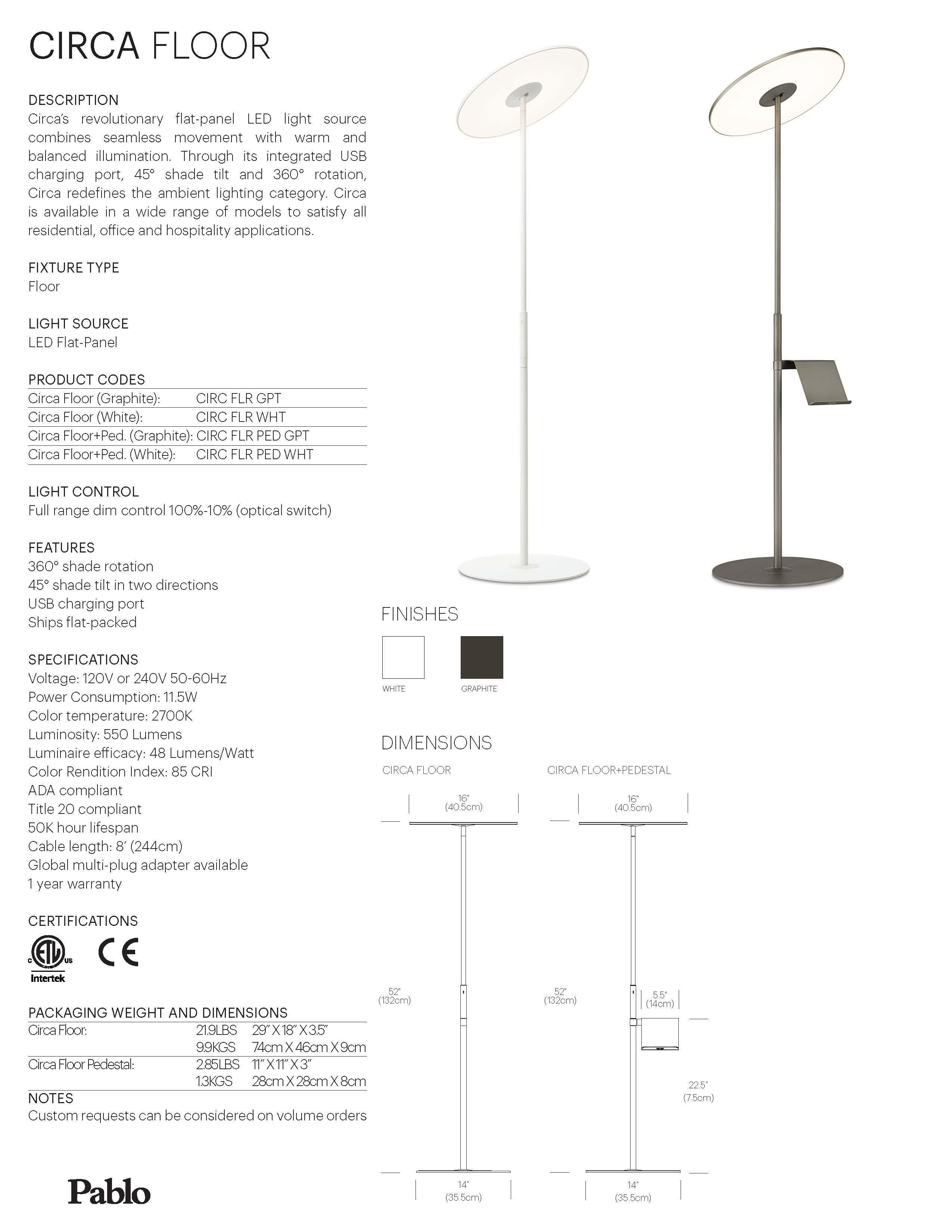 Stehlampe Circa in Weiß von Pablo Designs (amerikanisch) im Angebot
