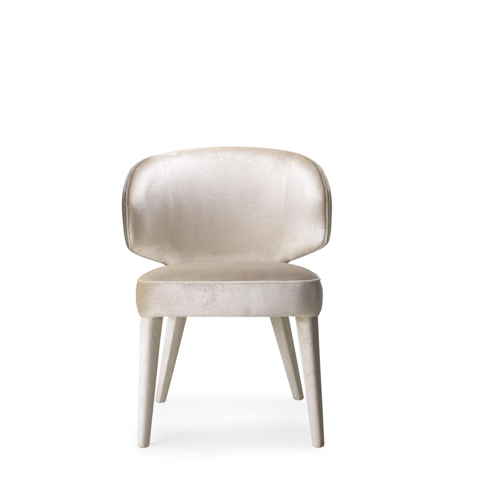 Hand-Crafted Circe Chair in Splendido Perla Velvet with Detail in Corno Italiano, Mod. 4433AC For Sale