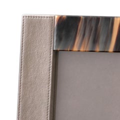 Circe Picture Frame in Grey Tosca Leather and Corno Italiano, Mod. 913