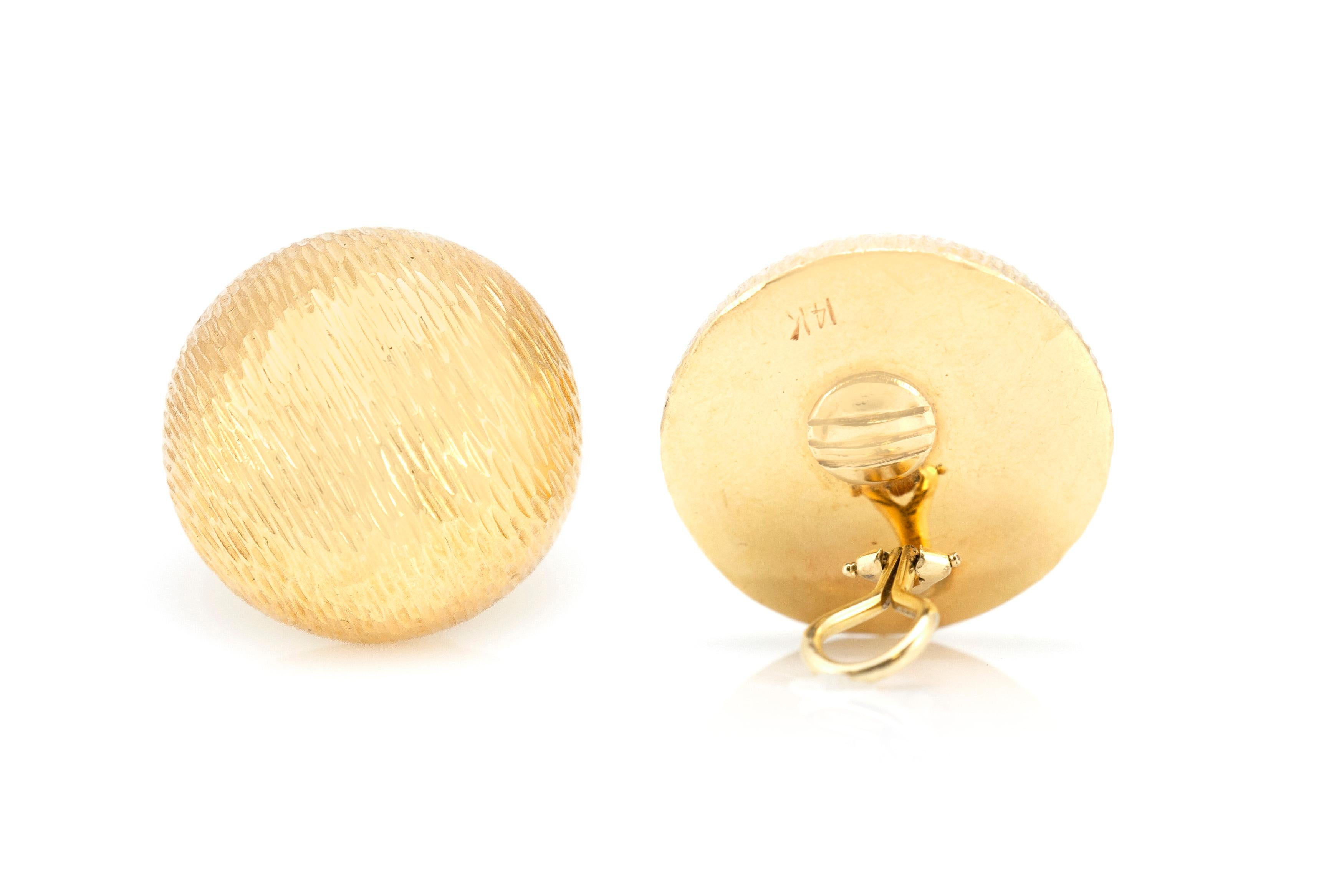 Women's Circle 14 Karat Yellow Gold Clip-On Earrings For Sale