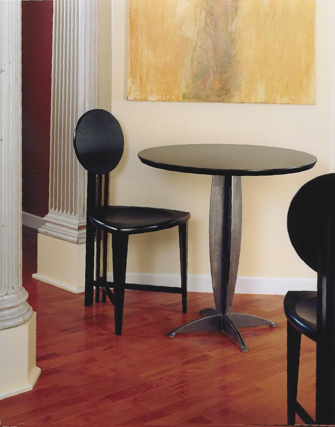 Circle-Back Chairs-In Stock:: Zeitgenössische Handmade Dining oder Schreibtischstuhl (21. Jahrhundert und zeitgenössisch)