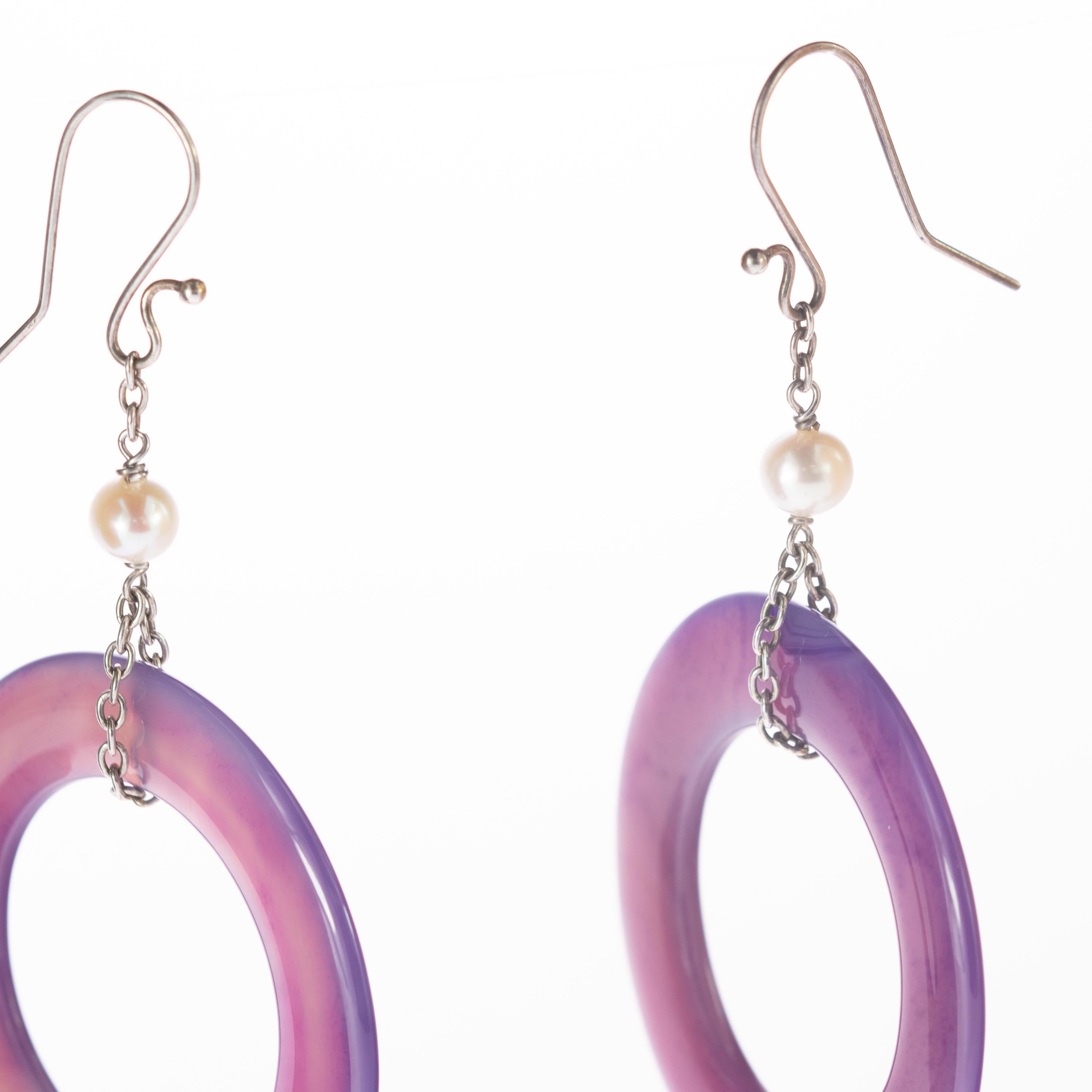 Kreis Bold Lila Achat Süßwasserperlen Donut Sterlingsilber Tropfenohrringe im Angebot 3