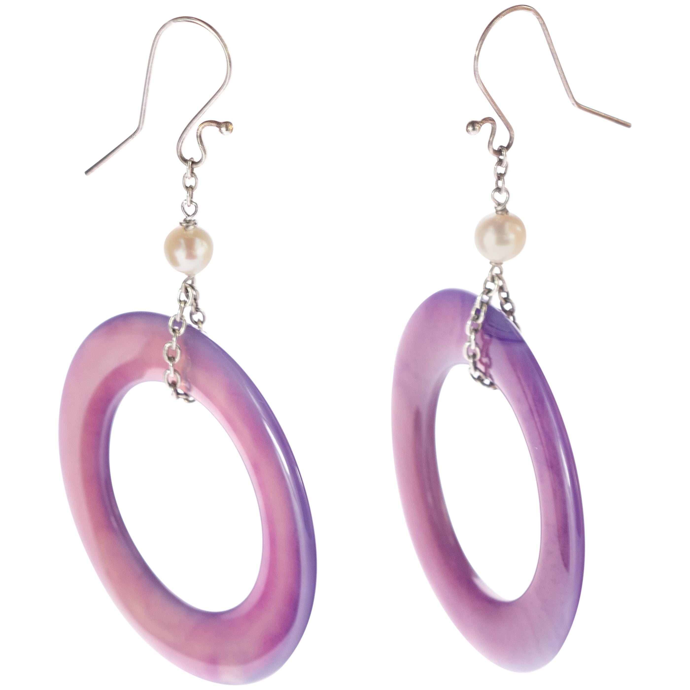 Orecchini a goccia in argento 925 con perle d
acqua dolce e agata viola in grassetto