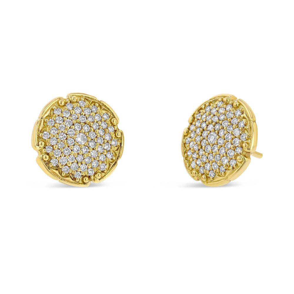 With four slight indents along its circular outside, the clover-esque piece offers a unique earring design. With 114 diamonds between the two studs and 18 karat yellow gold these earrings are stunning.

(18k yellow gold and 114 white diamonds)
