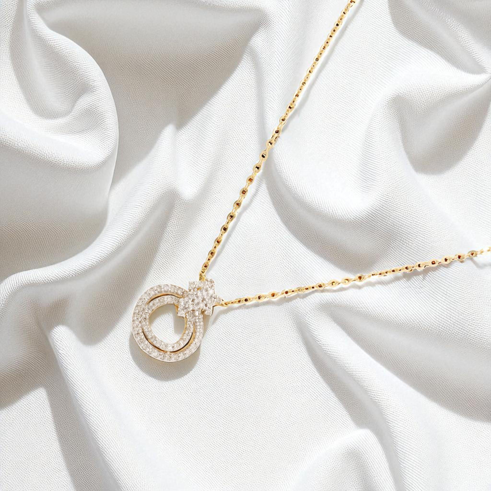 Collana Circle Cluster Diamond impilabile in oro massiccio 14K (certificato) In condizioni Nuovo in vendita a New Delhi, DL