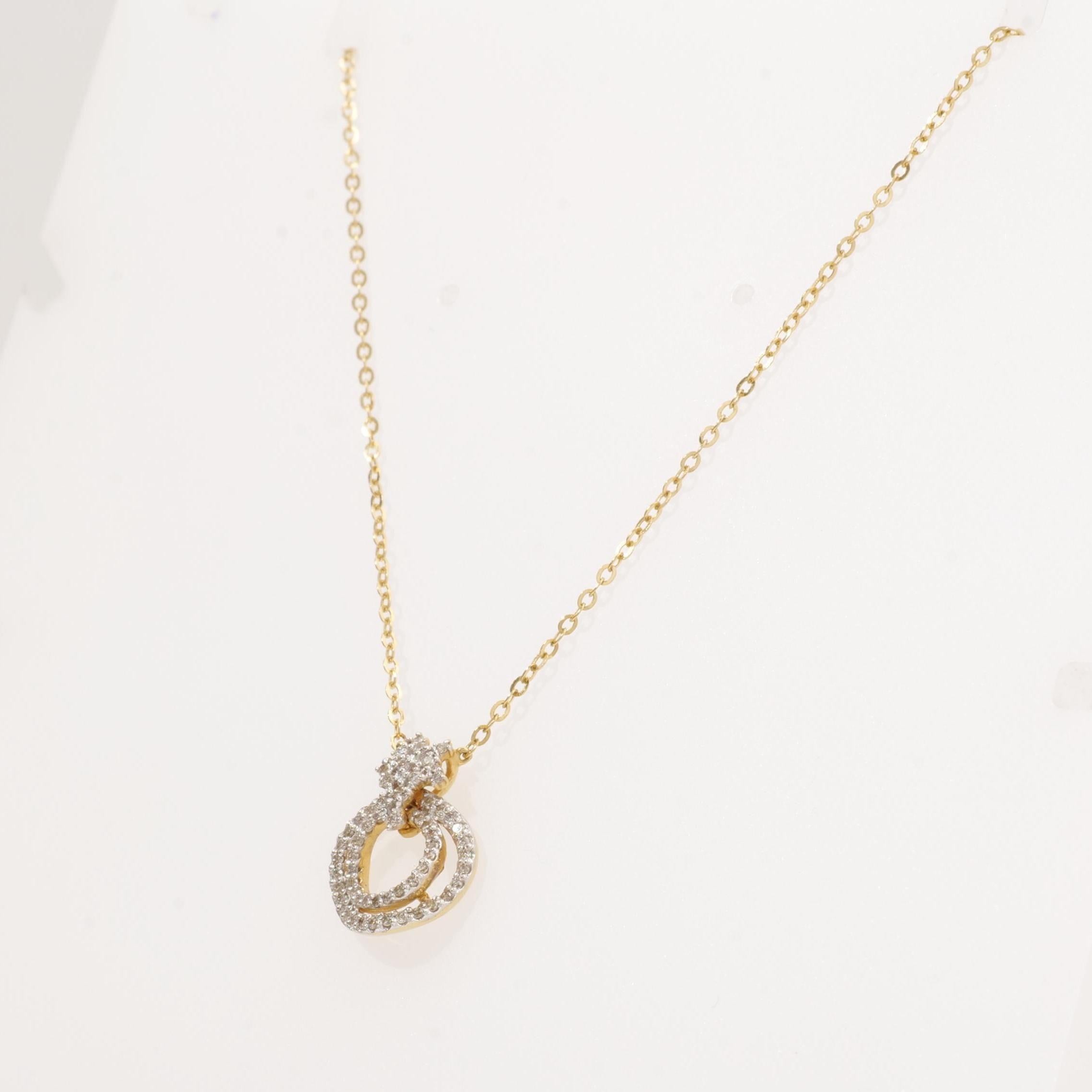 Donna Collana Circle Cluster Diamond impilabile in oro massiccio 14K (certificato) in vendita