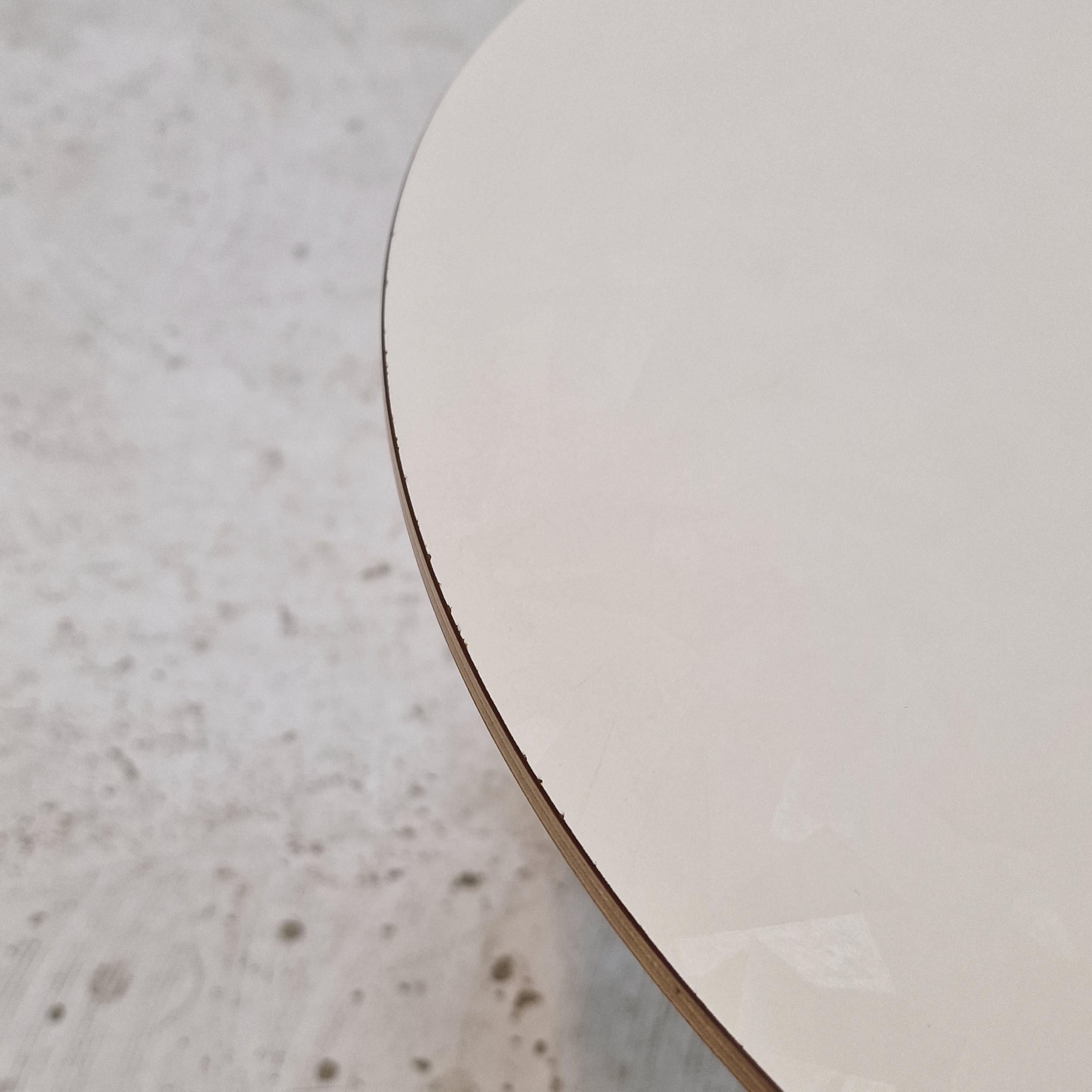 Table basse ou d'appoint Circle de Pierre Paulin pour Artifort en vente 3