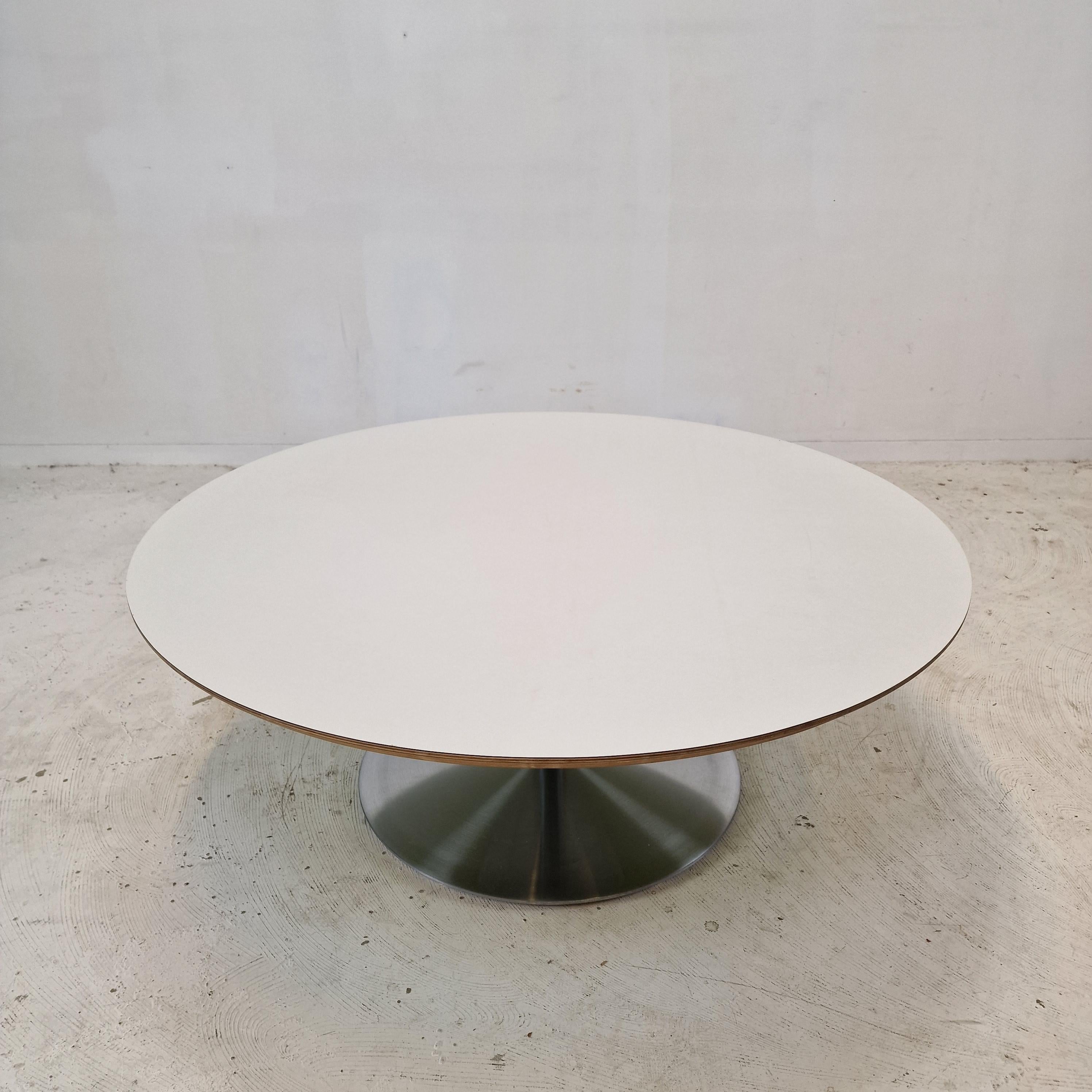 Couchtisch „Circle“ von Pierre Paulin für Artifort, 1960er Jahre im Zustand „Gut“ im Angebot in Oud Beijerland, NL