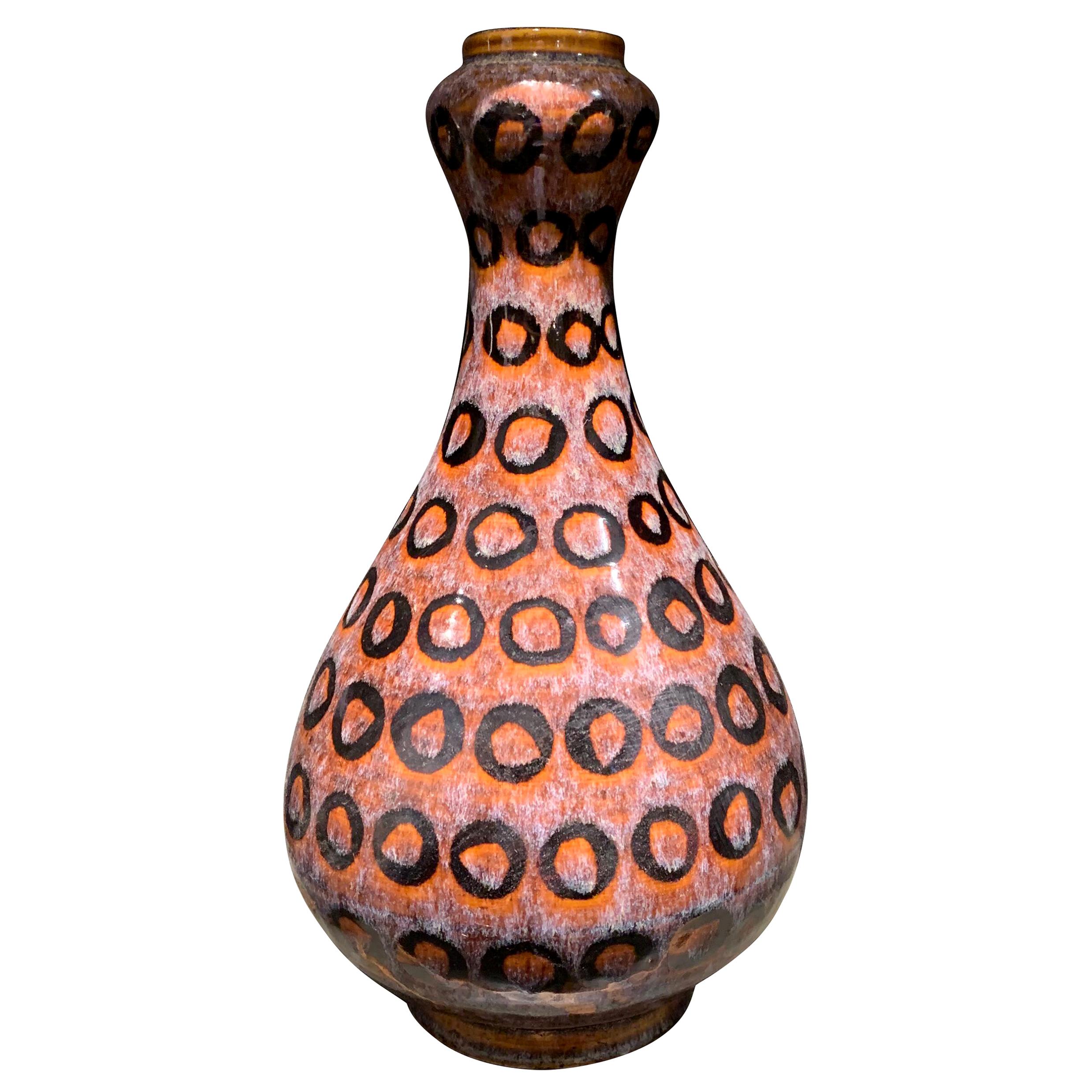 Circle Design Vase, China, Contemporary