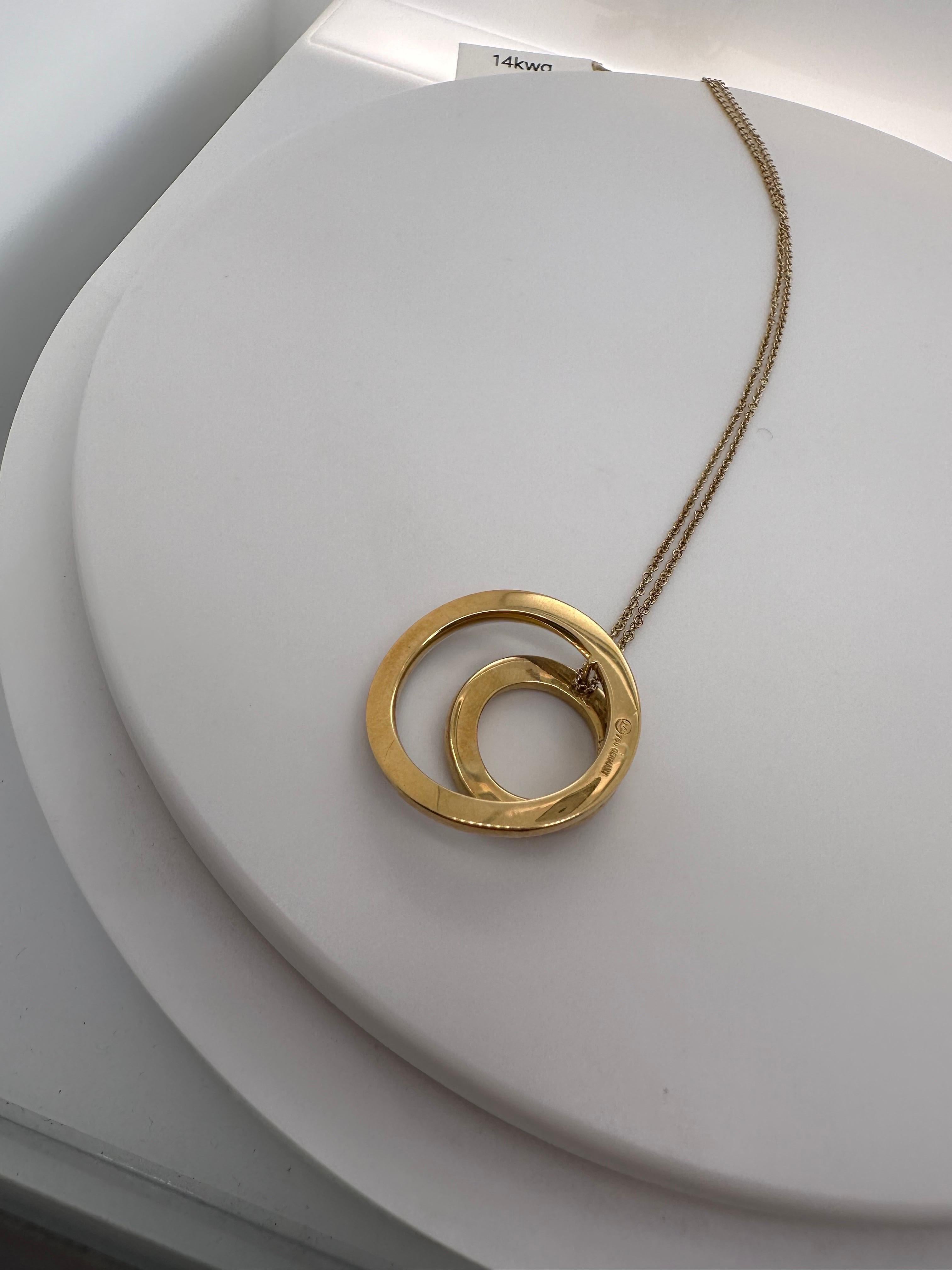 Round Cut Circle diamond pendant necklace 14KT gold For Sale
