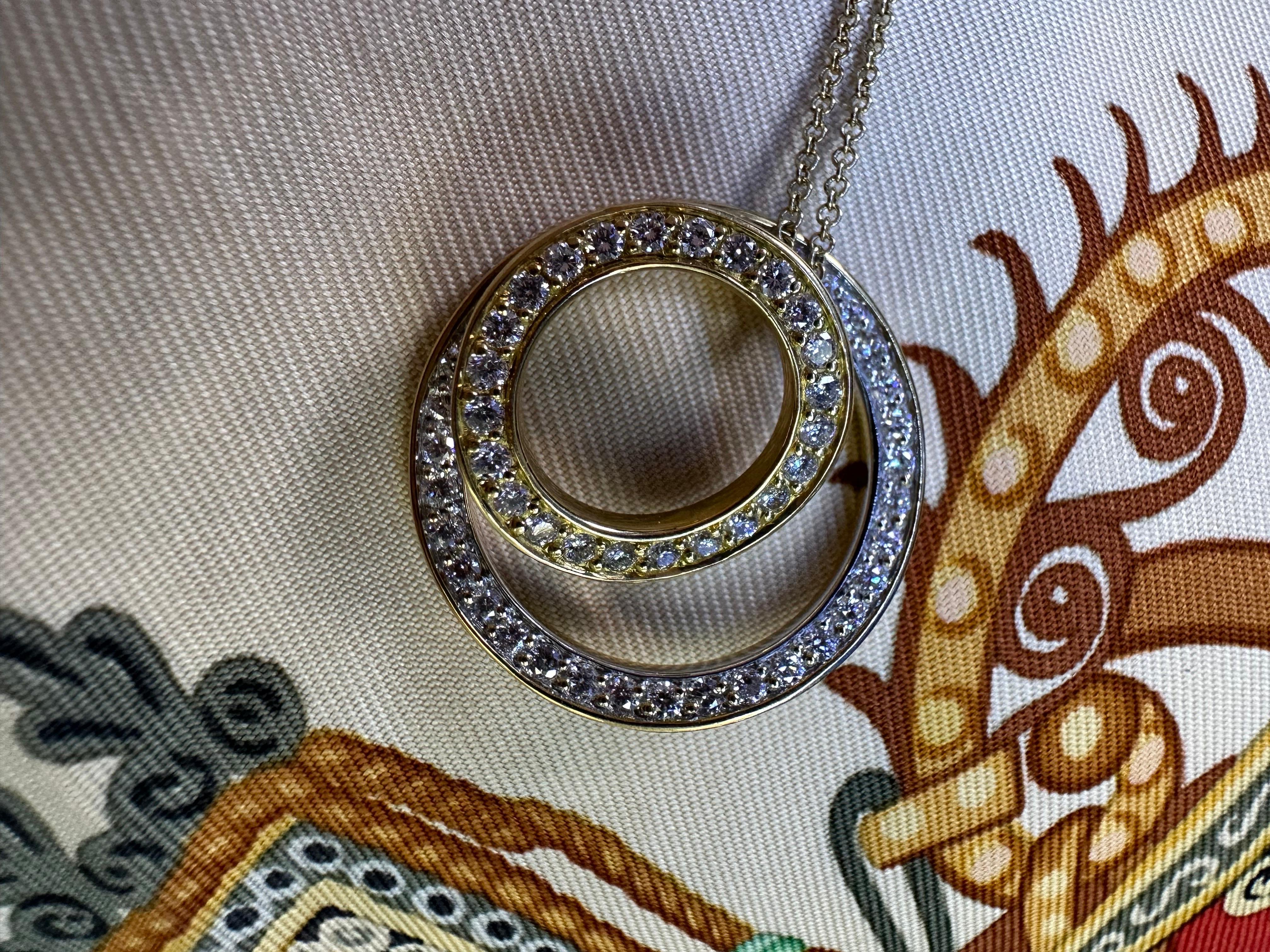 Circle diamond pendant necklace 14KT gold For Sale 1