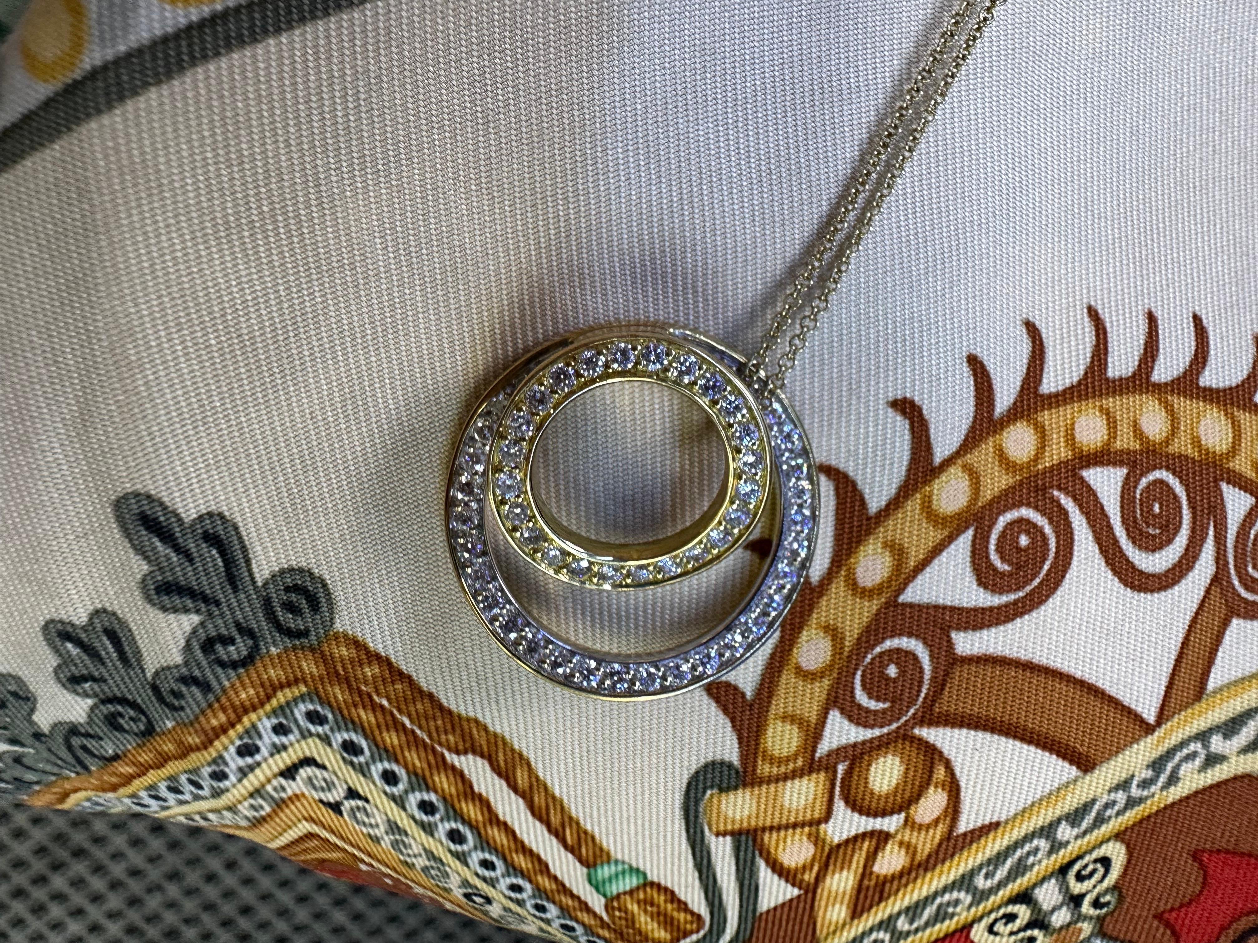 Circle diamond pendant necklace 14KT gold For Sale 2