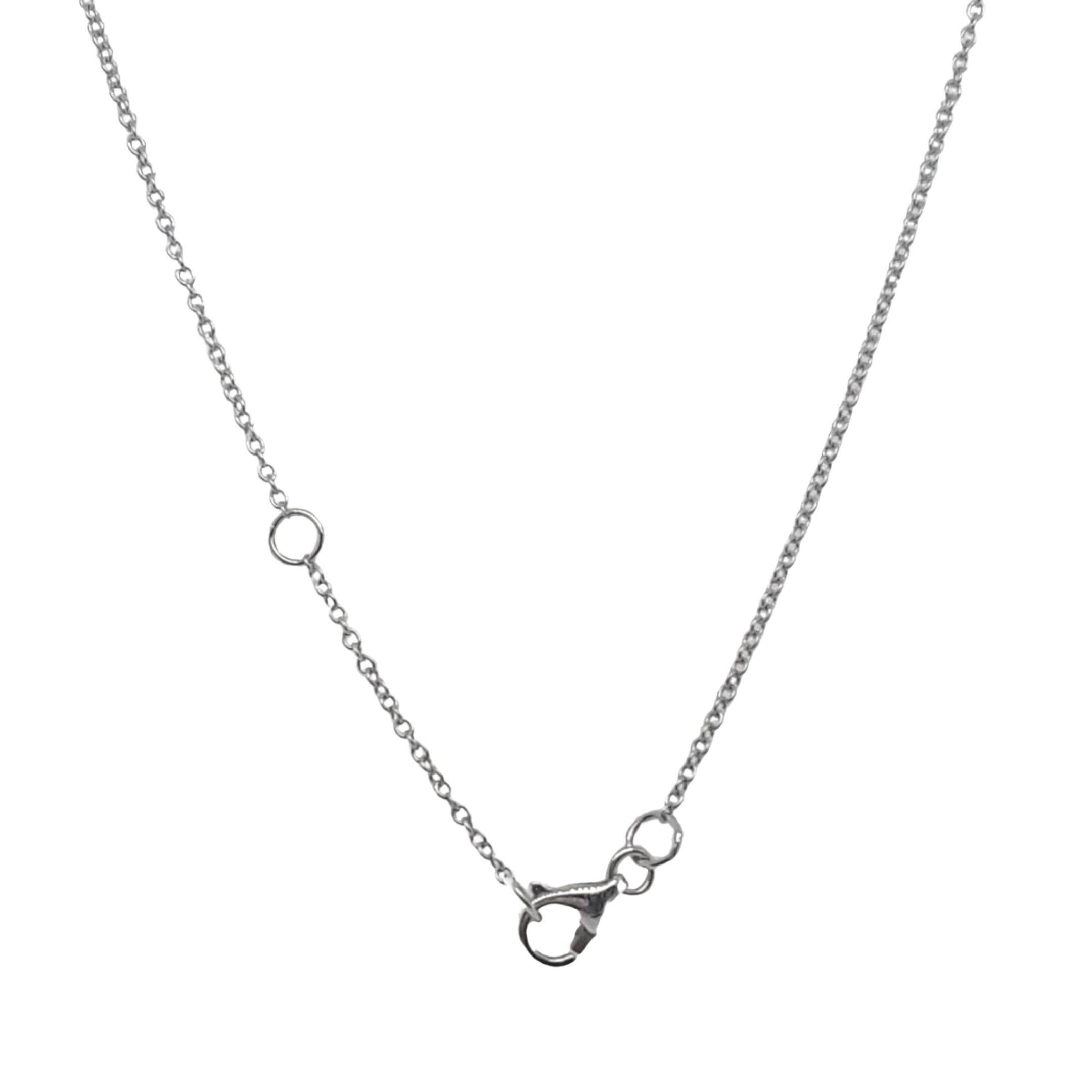 Circle Diamond Pendant Necklace In New Condition In Miami, FL