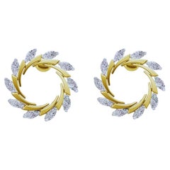 Circle earrings with moissanites