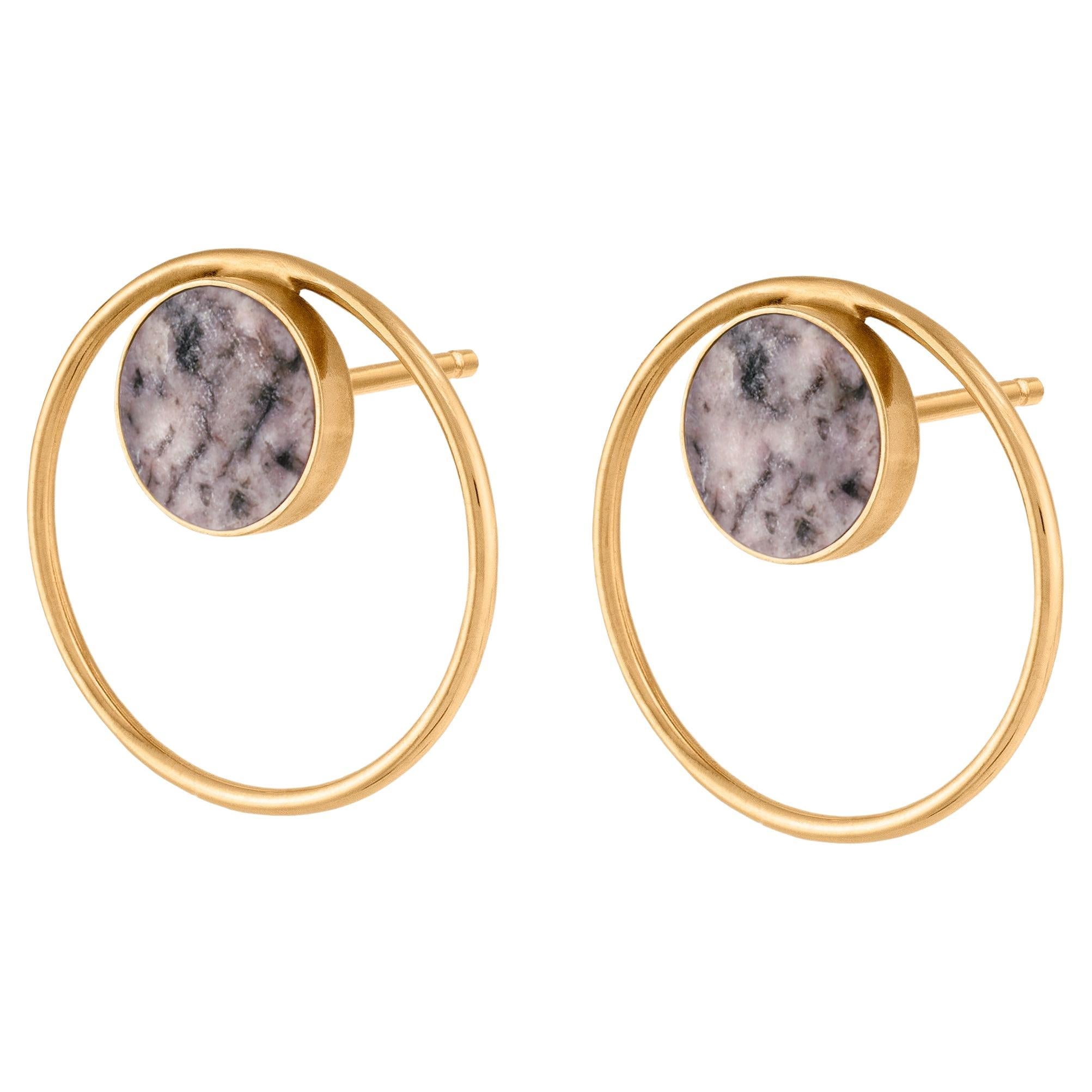 Circle earrings with rodingite gold plated sterling silver For Sale