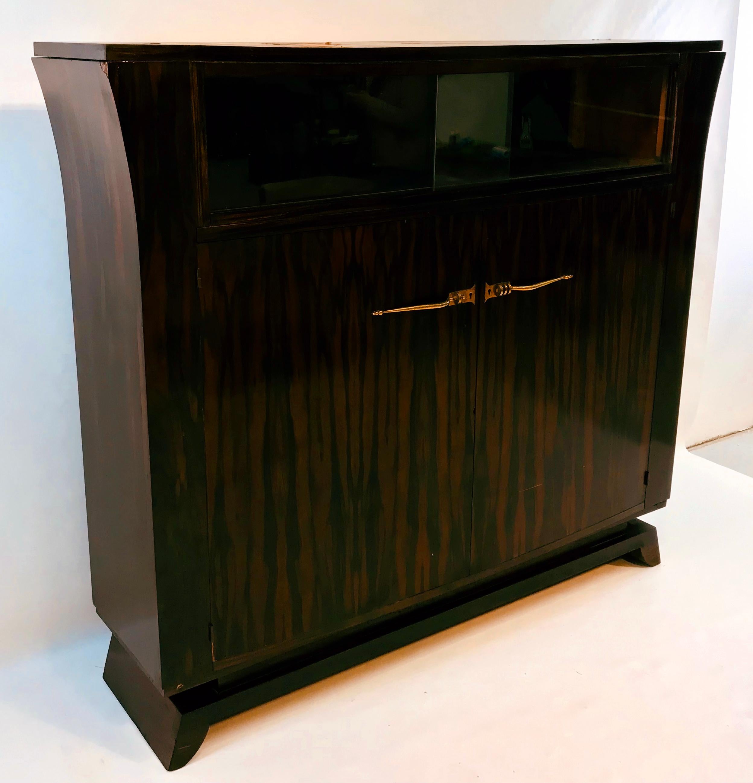 French Circle of / Follower of Jacques-Emile Ruhlmann, Art Deco Sideboard, 1920s For Sale