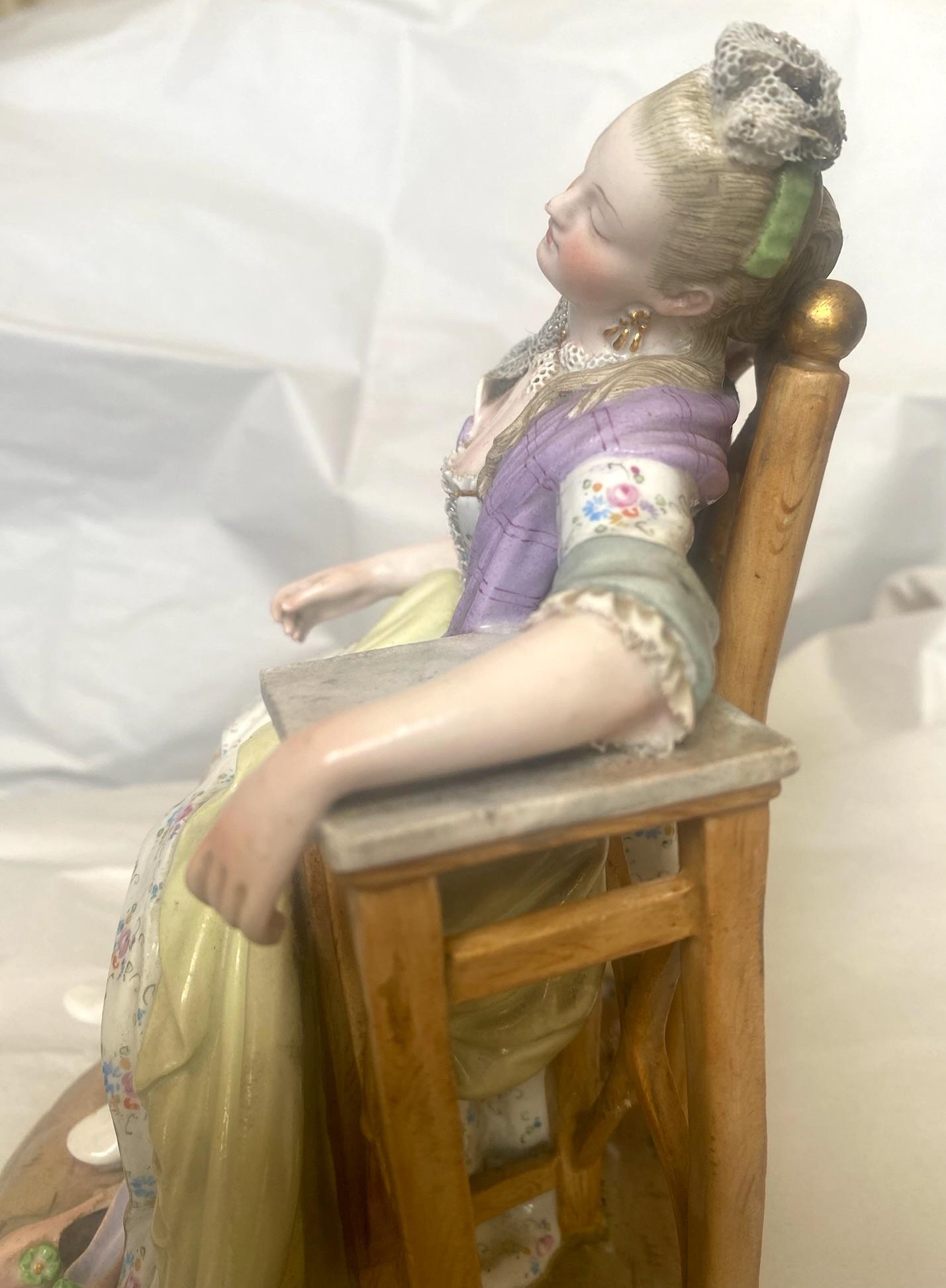 Meissen, Louise endormie, d'après un dessin de Greuze, figurine du XIXe siècle en vente 3