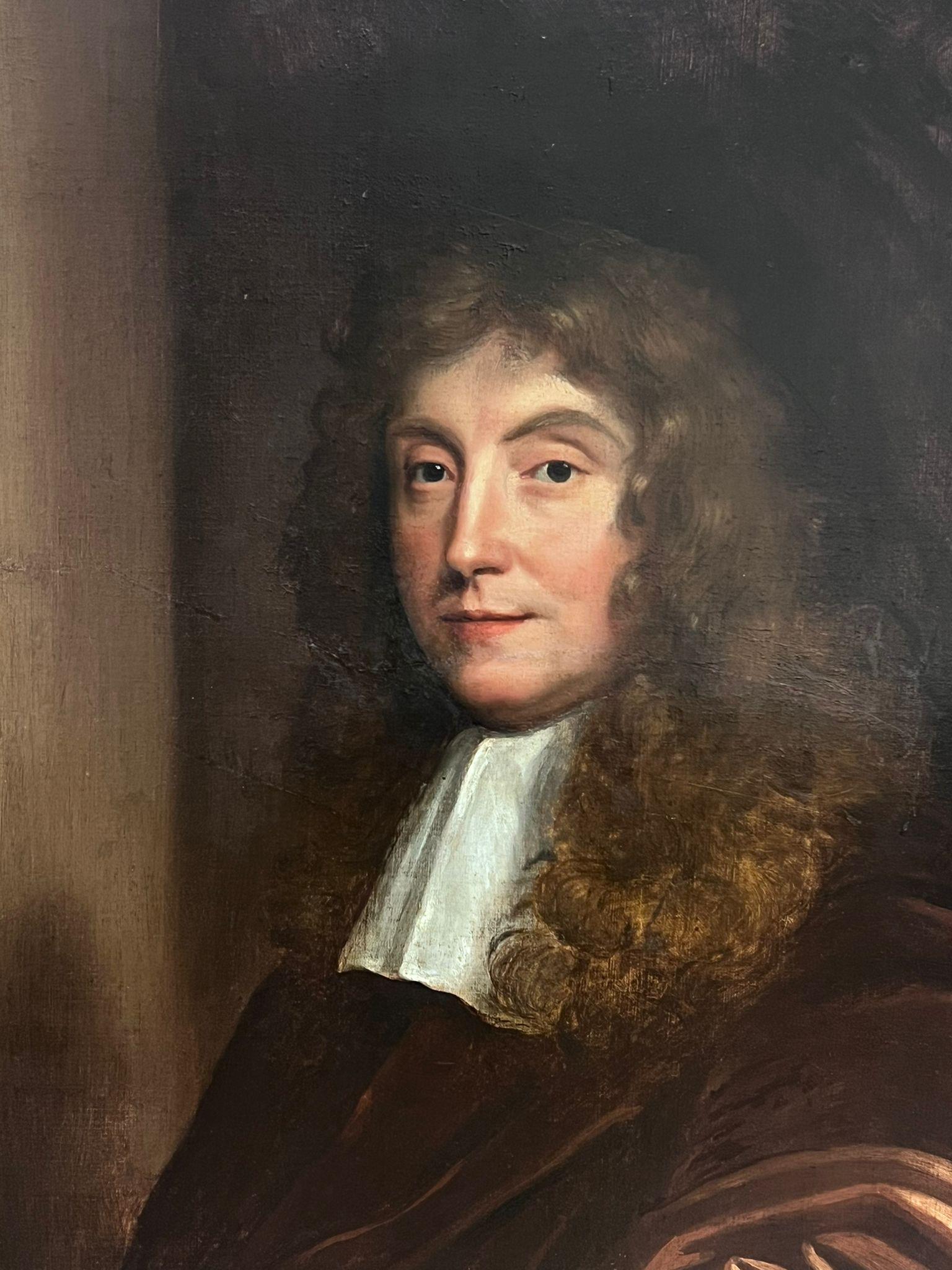 Fine peinture à l'huile britannique du 17e siècle représentant un gentleman en robe de soie 3
