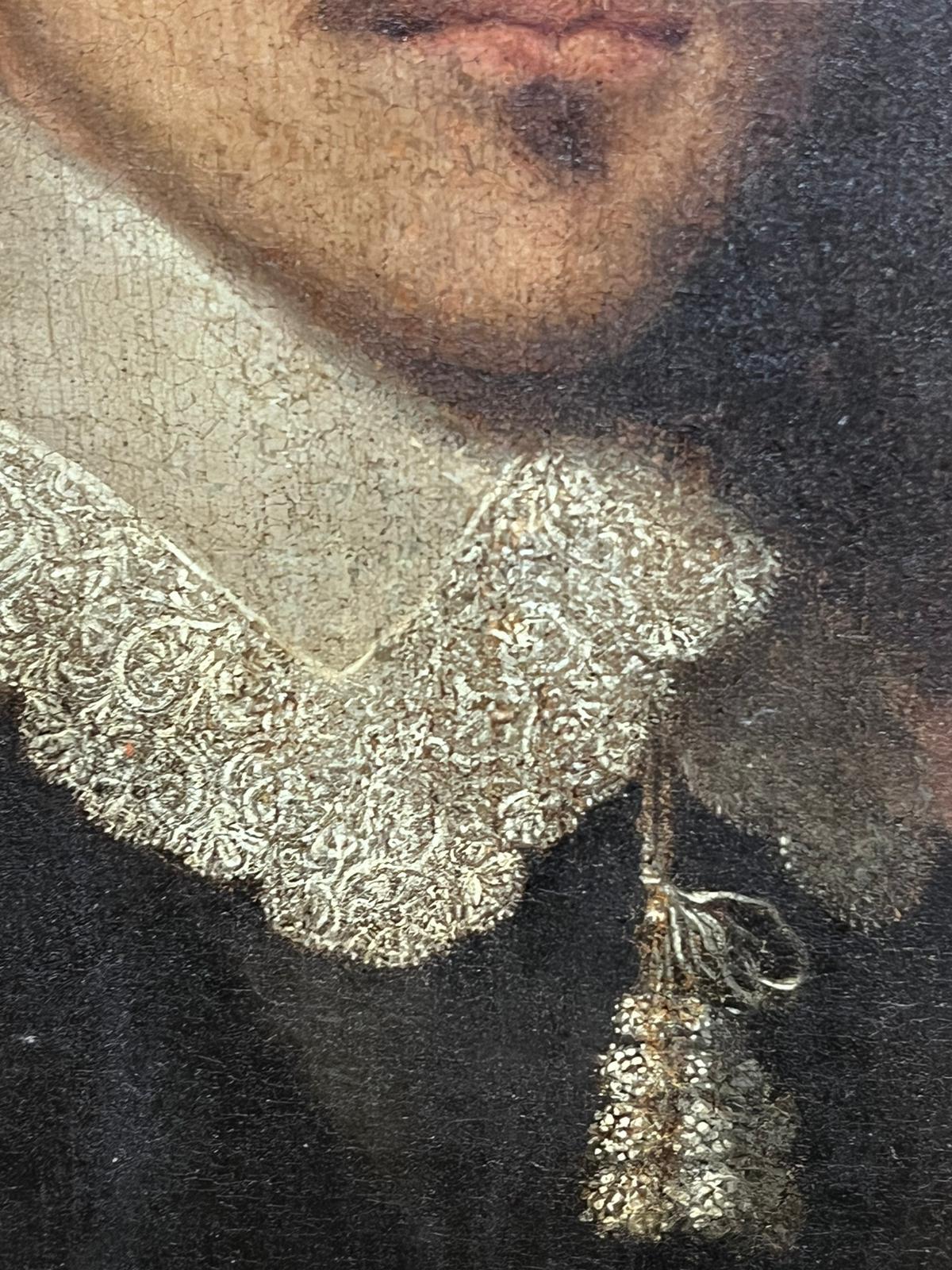Early 17th Century Flemish Portrait of Man in White Lace Collar Oil Painting For Sale 2