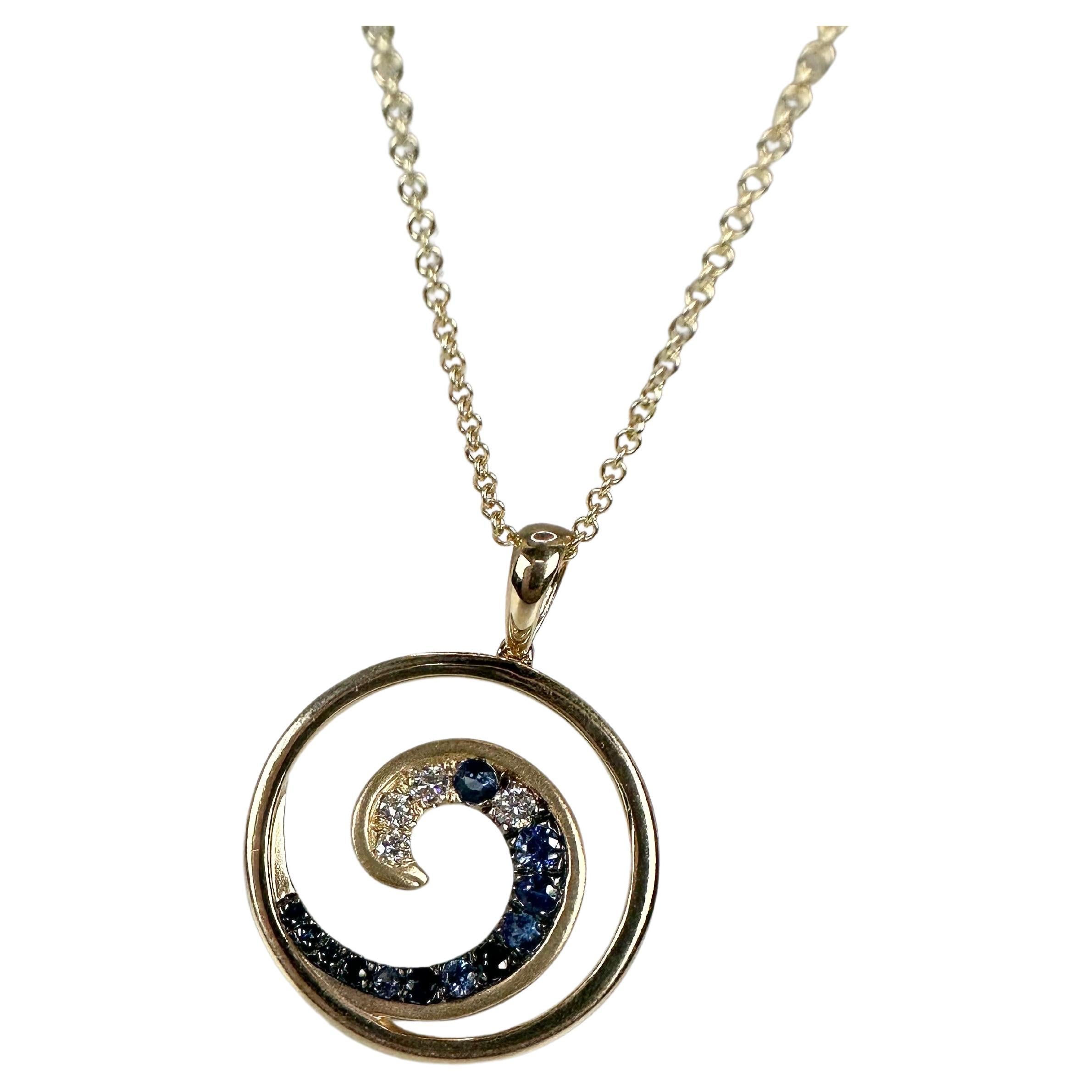 Circle Pendant Necklace 14 Karat Yellow Gold For Sale