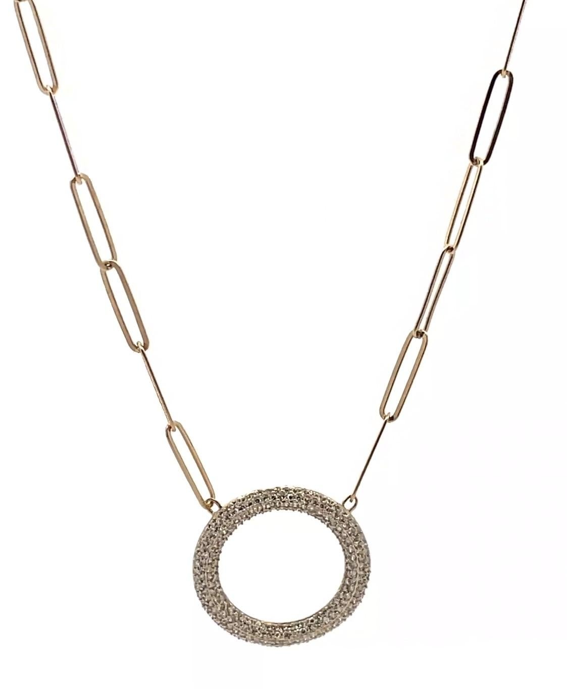Collier à pendentifs en forme de cercle avec chaîne à trombones en or jaune 14K et diamants ronds en vente 1