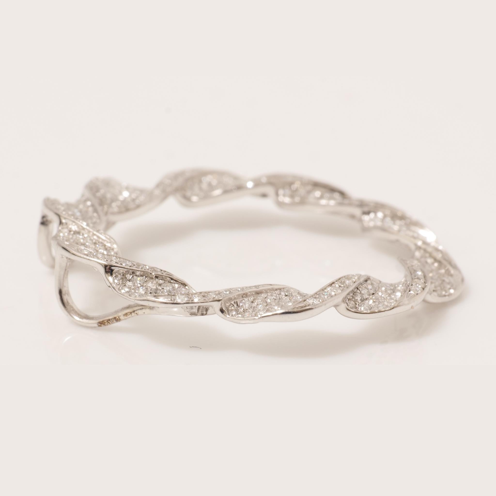 Pendentif Circle Rope en or massif 14k (certifié) Pour femmes en vente