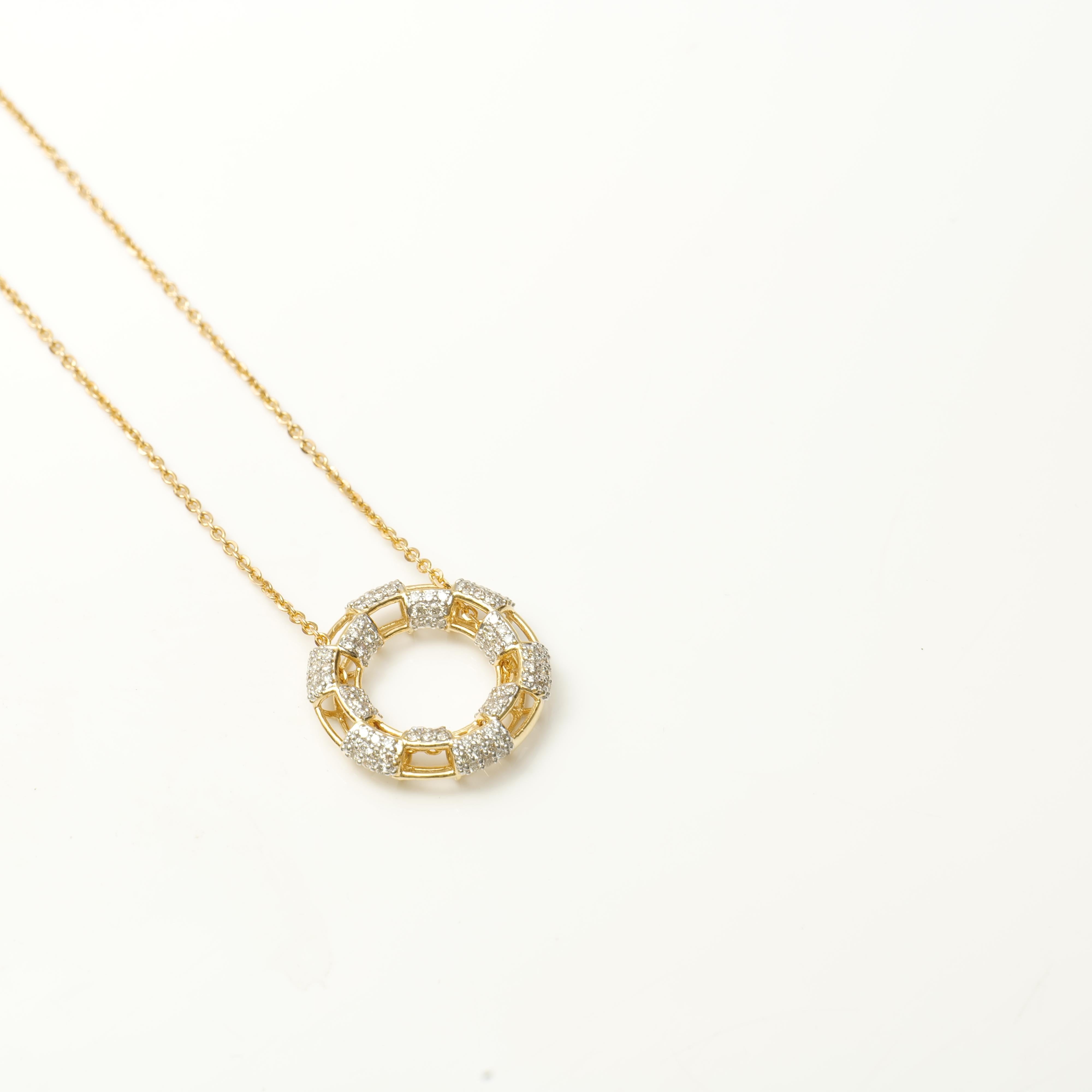 Circle Round Diamonds Pendant Necklace in 18k Solid Gold For Sale 1