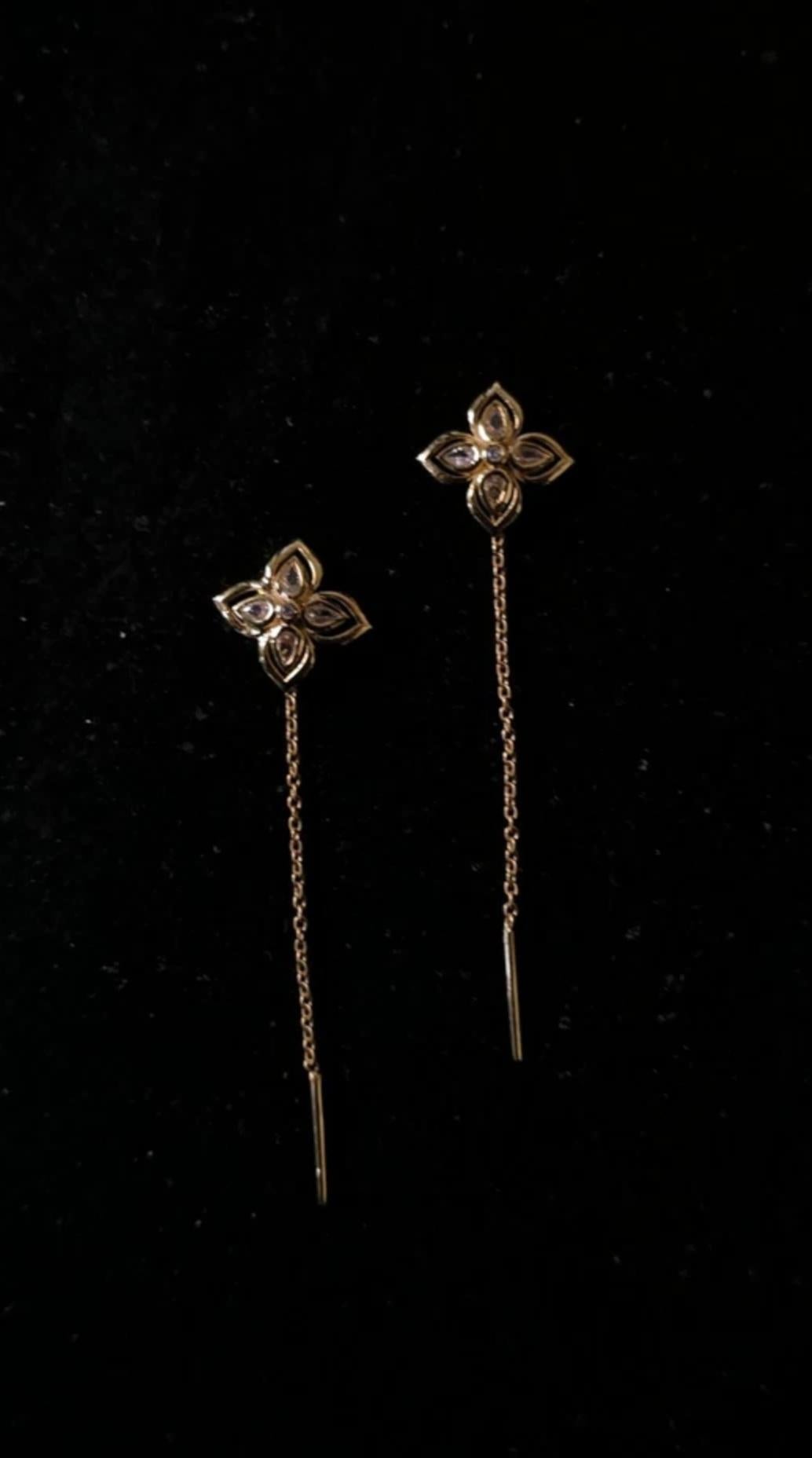 Orecchini a cerchio in argento 925 Donna Moda Regalo di Natale. In condizioni Nuovo in vendita a Chicago, IL