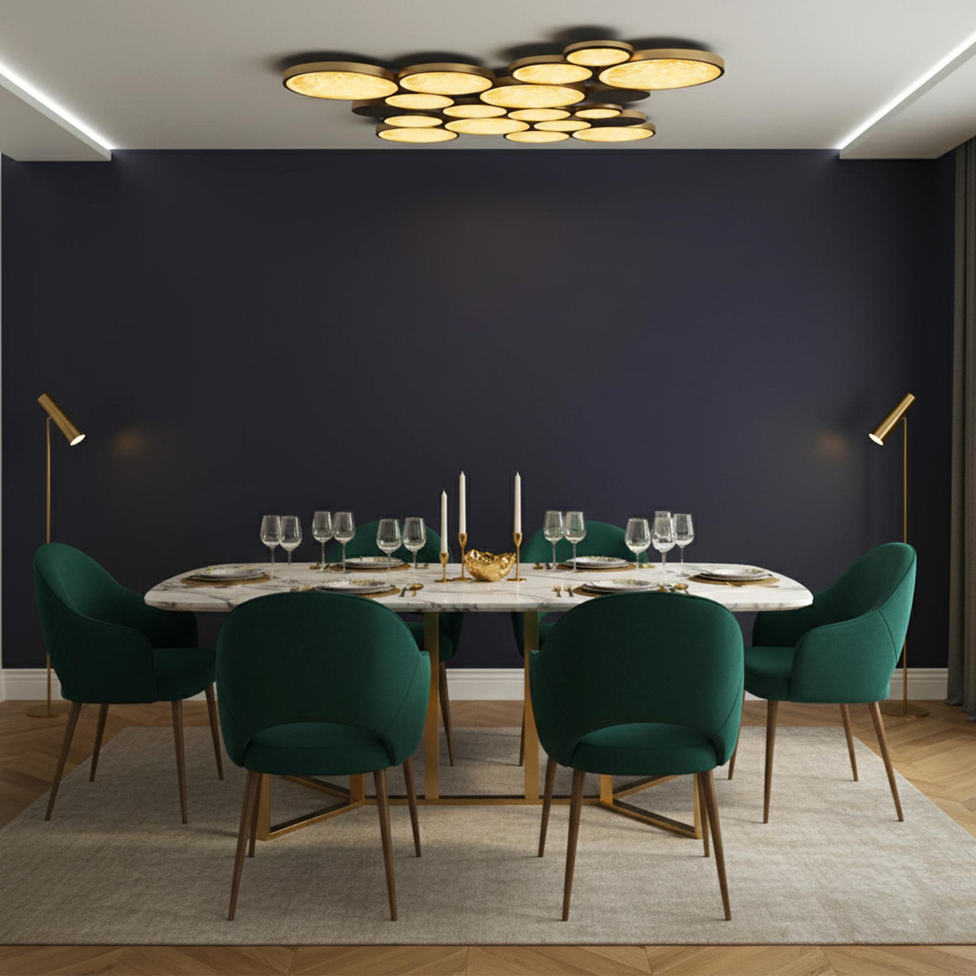 Diseño atemporal para interiores modernos
Eleva la decoración de tu hogar con los Círculos  Araña de techo, una impresionante fusión de diseño moderno y elegancia atemporal. Su intrincada disposición de círculos de cristal y latón crea un equilibrio