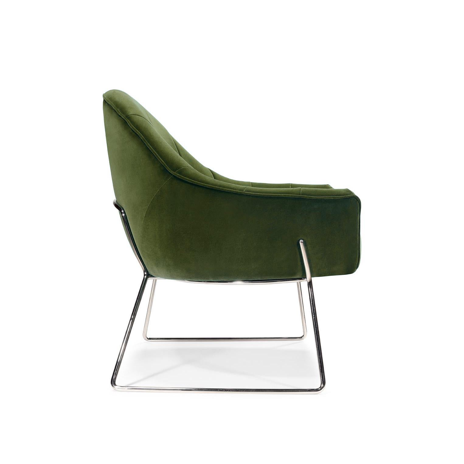 Portugais Fauteuil Circu tapissé de velours vert par Bow and Arrow en vente