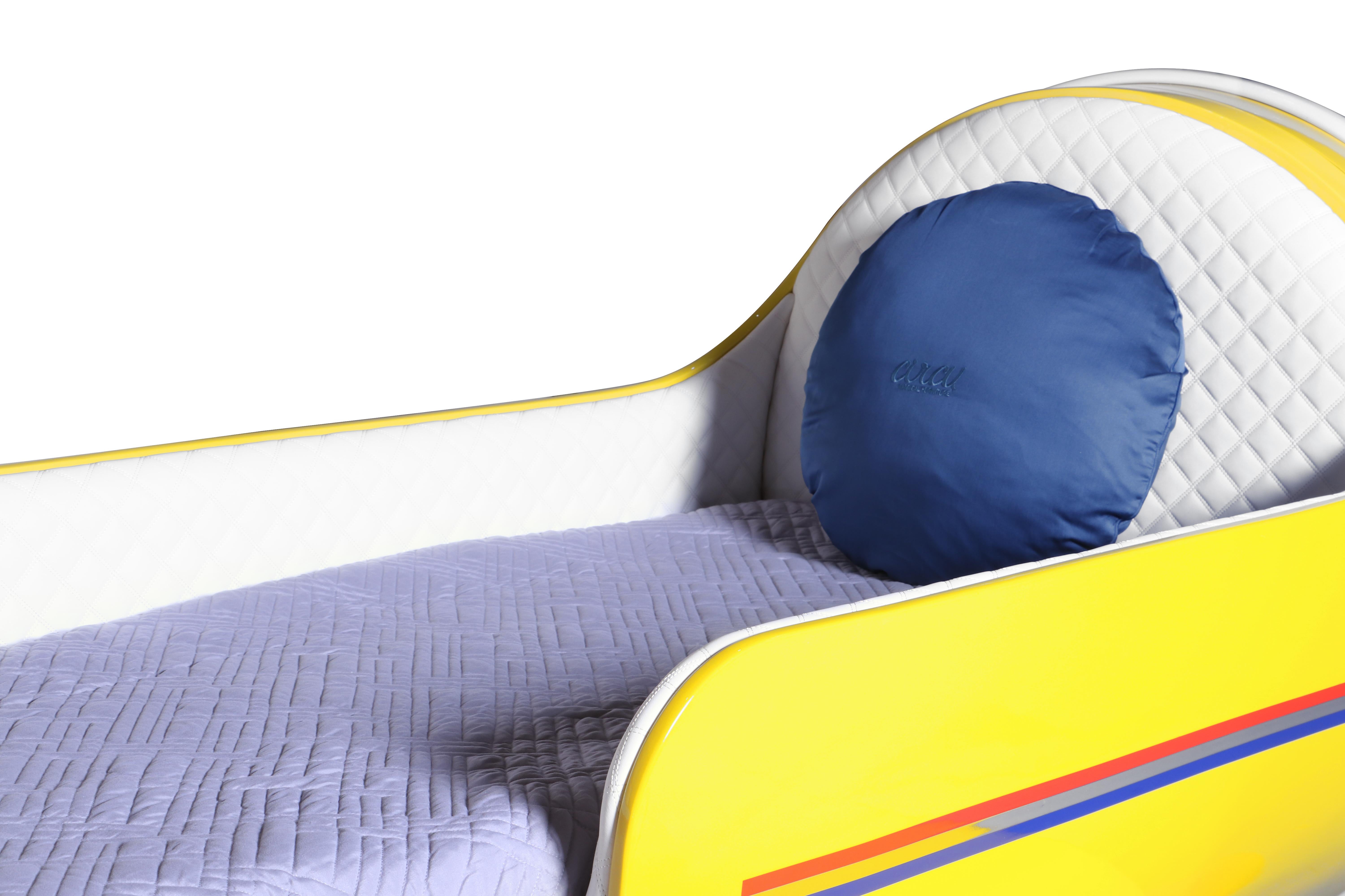 Sky B Plane Kids-Bett in Form eines Flugzeugs von Circu Magical Furniture (Moderne der Mitte des Jahrhunderts) im Angebot