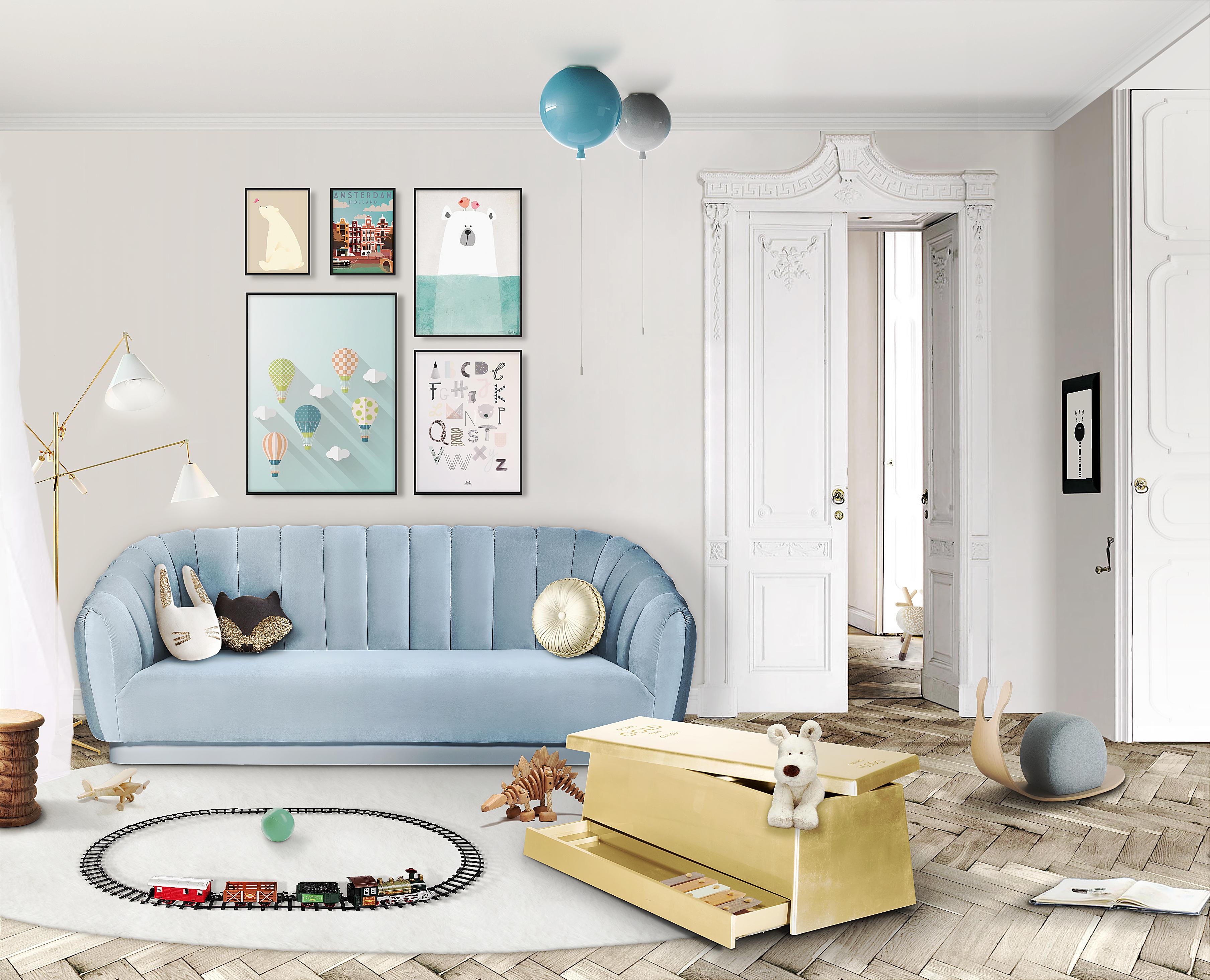 gold toy box