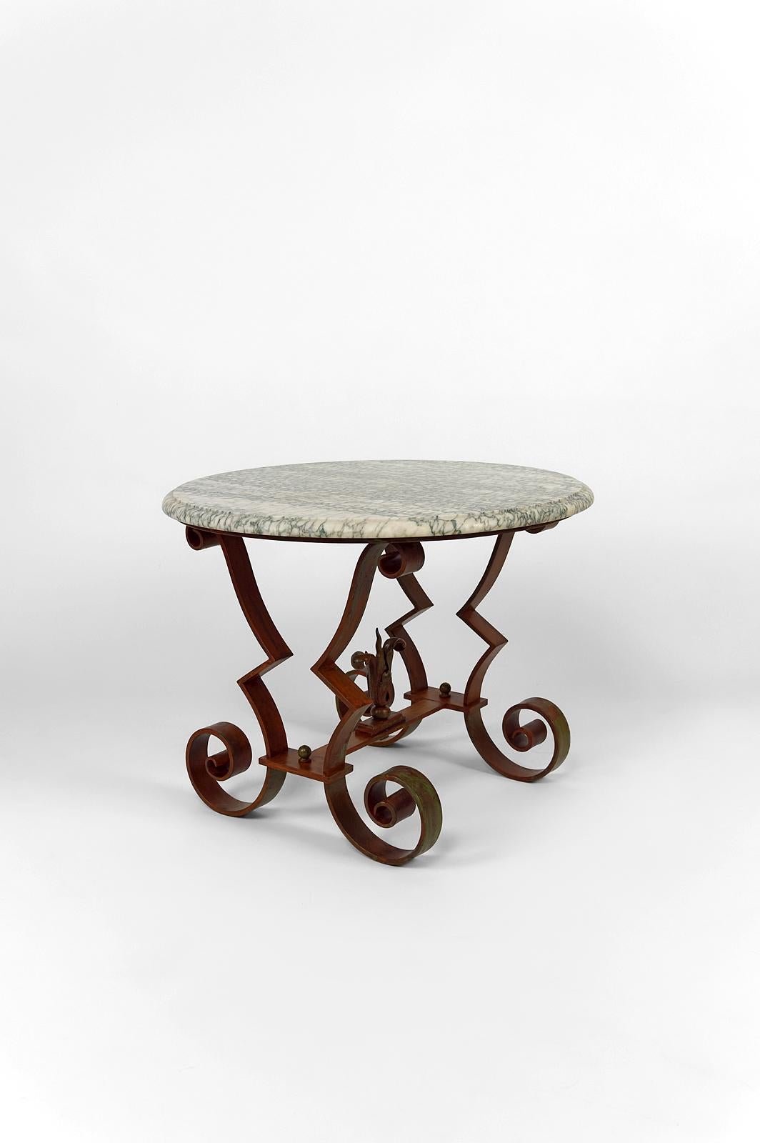 wrought iron pedestal table