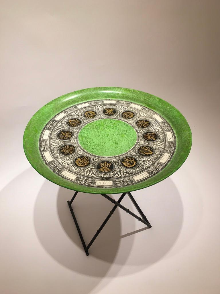 Circular 'Bordo Strumenti Musicali' Tray with Stand, Piero Fornasetti circa 1960 In Good Condition In London, GB