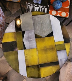 Table basse circulaire de Roger Capron, années 1960