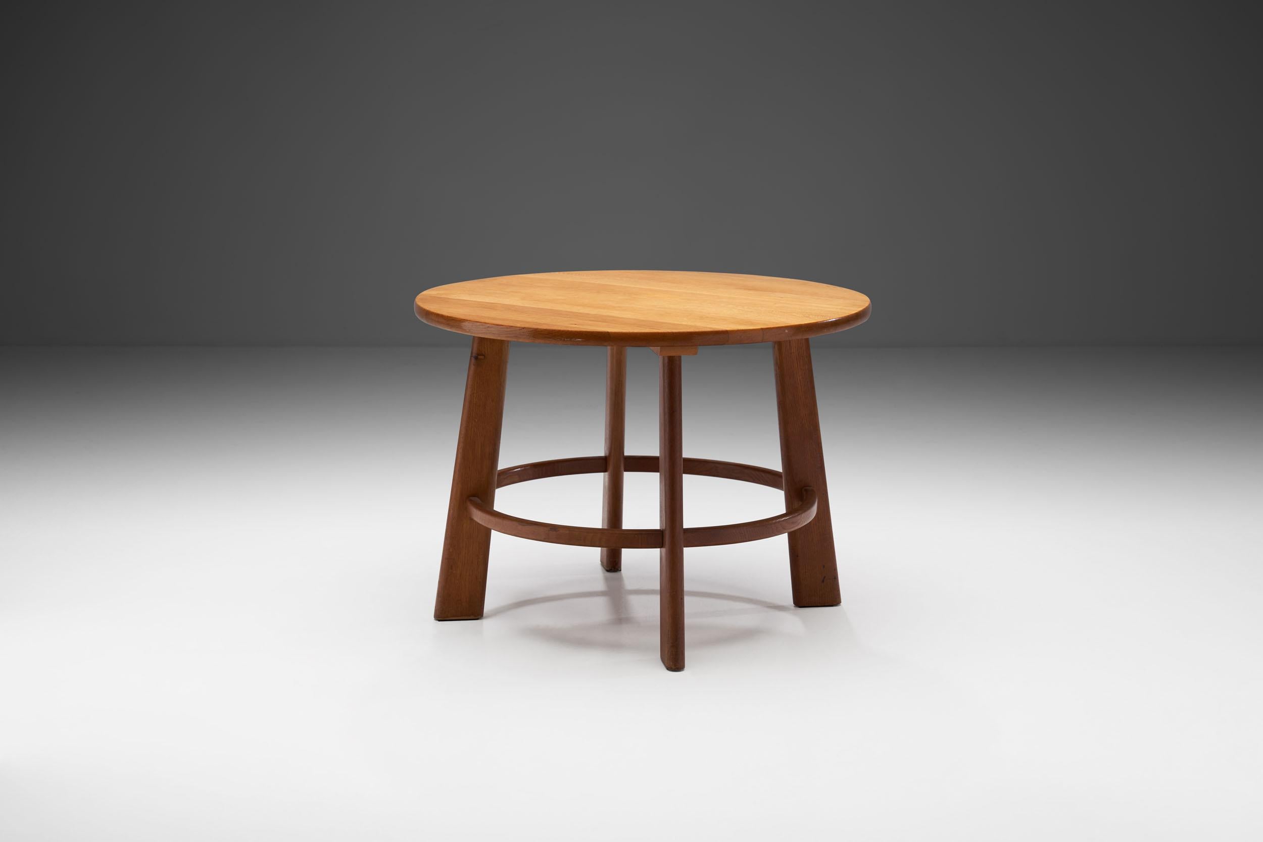 Scandinavian Modern Circular Coffee Table by Danish Cabinetmaker, Denmark, circa 1950s