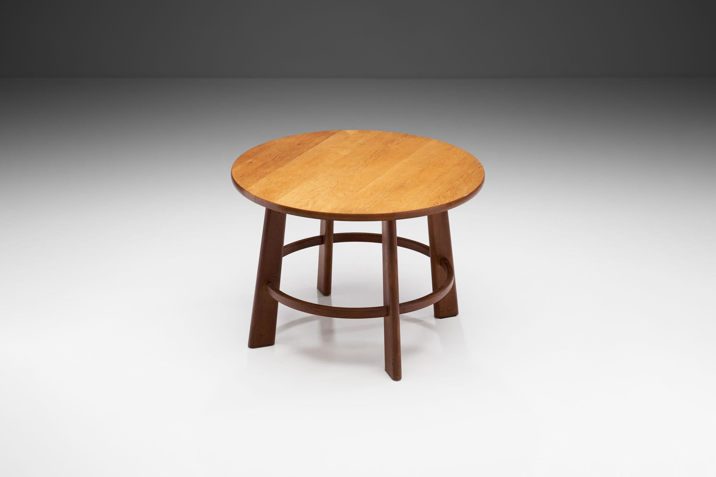 Mid-20th Century Circular Coffee Table by Danish Cabinetmaker, Denmark, circa 1950s